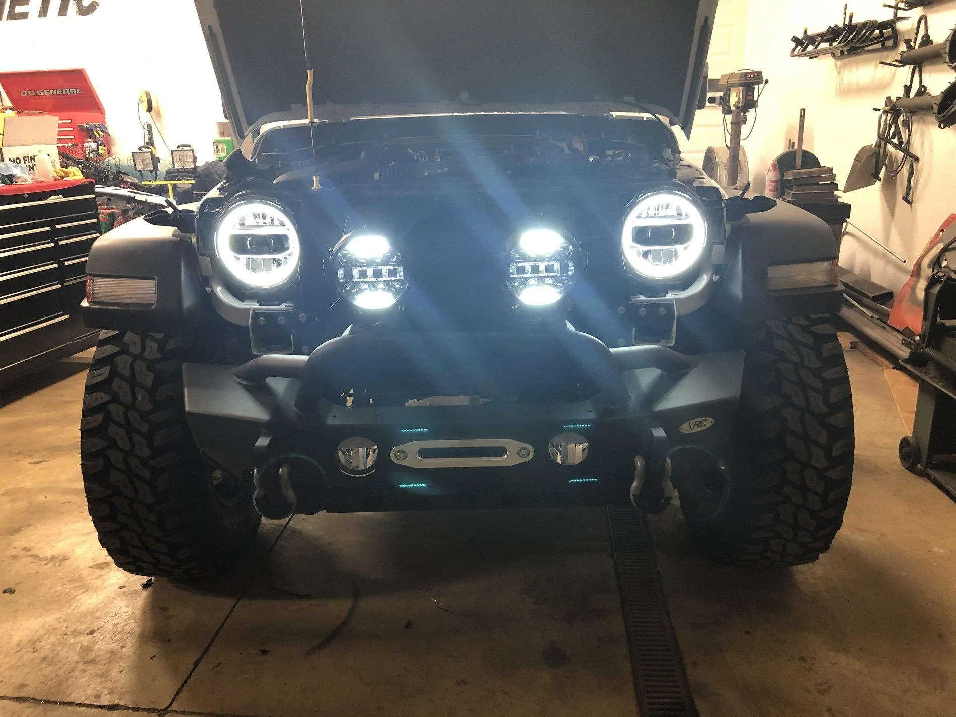 Jeep Wrangler JL Brand New and Going Up! 75E646FC-7645-42AB-BE9F-F4A8DF63DFDF