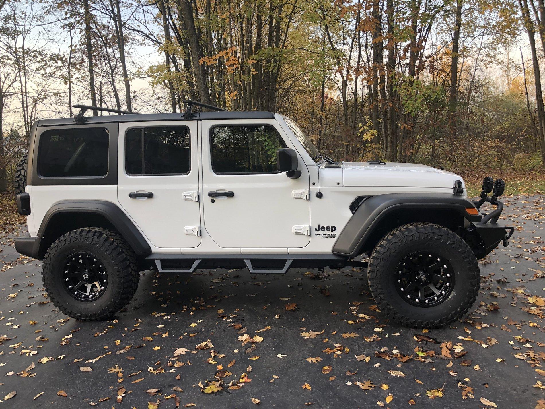 Jeep Wrangler JL Brand New and Going Up! 9C818C55-4BD8-4B37-B953-FC77E9BE37C1