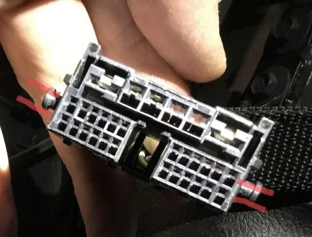 Jeep Wrangler JL Doors off/electrical harness - is this normal??? 97F8A695-3923-4F4C-AD52-732D2764E5DF