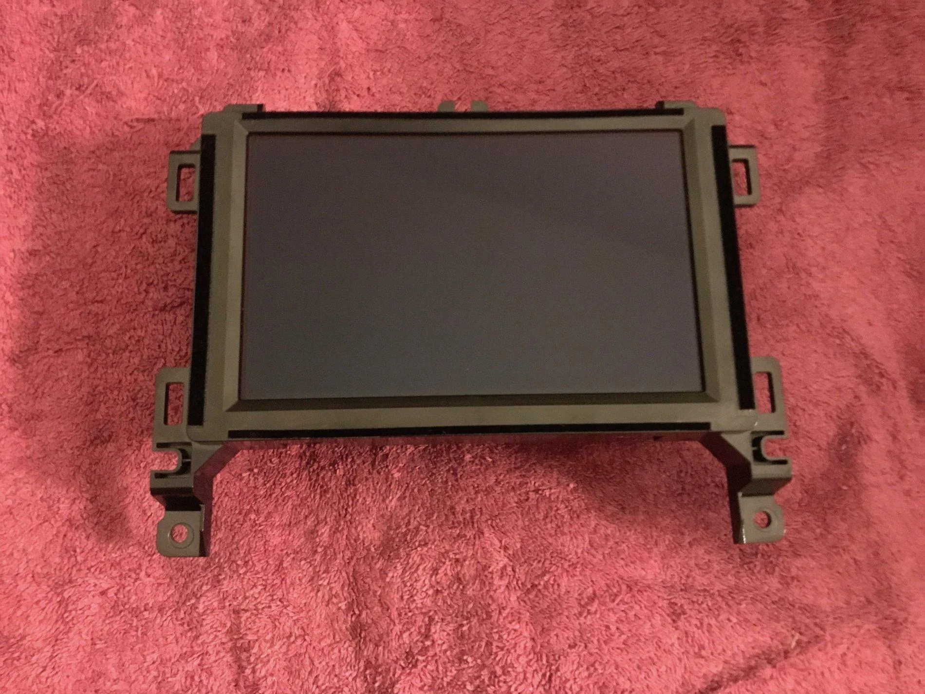 Jeep Wrangler JL 7.0 Uconnect Radio with Bezel and Unlock Code IMG_4516