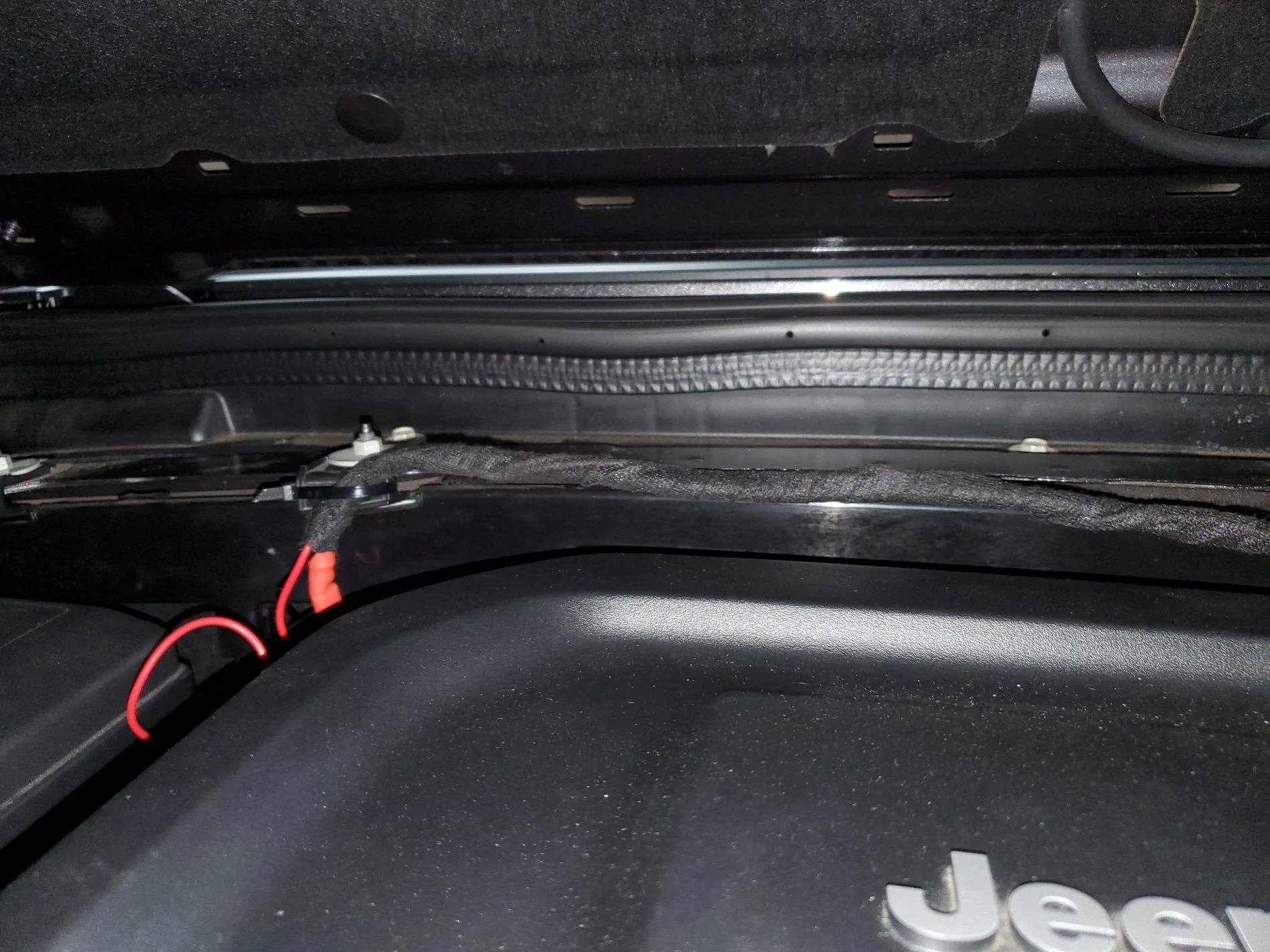 Jeep Wrangler JL Aux switch wiring harness help 20201109_083123