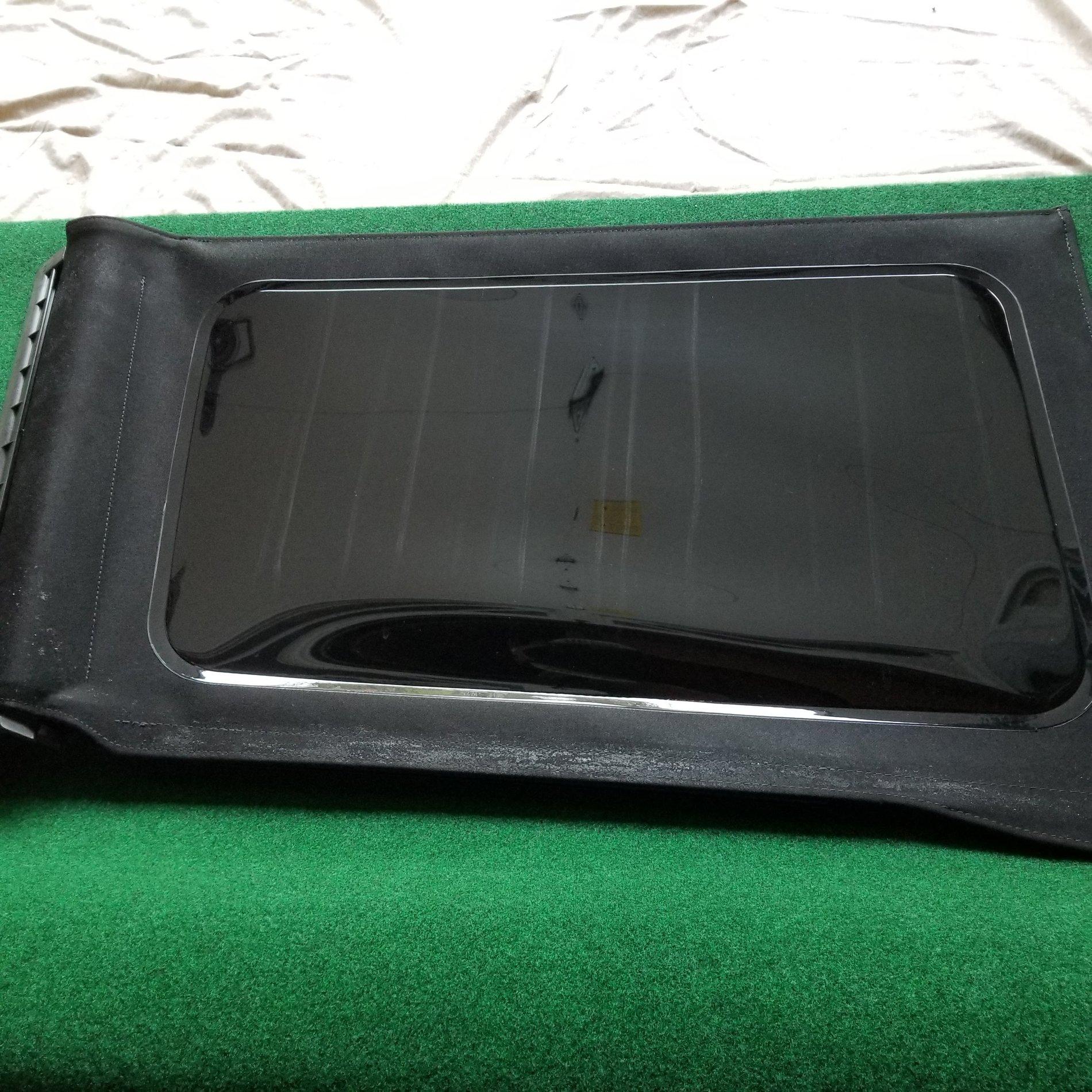 Jeep Wrangler JL Soft Top Window Drips from factory Soft top window