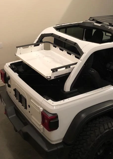 Jeep Wrangler JL Vector Offroad 2018 JLU Bright White Build jlggb1