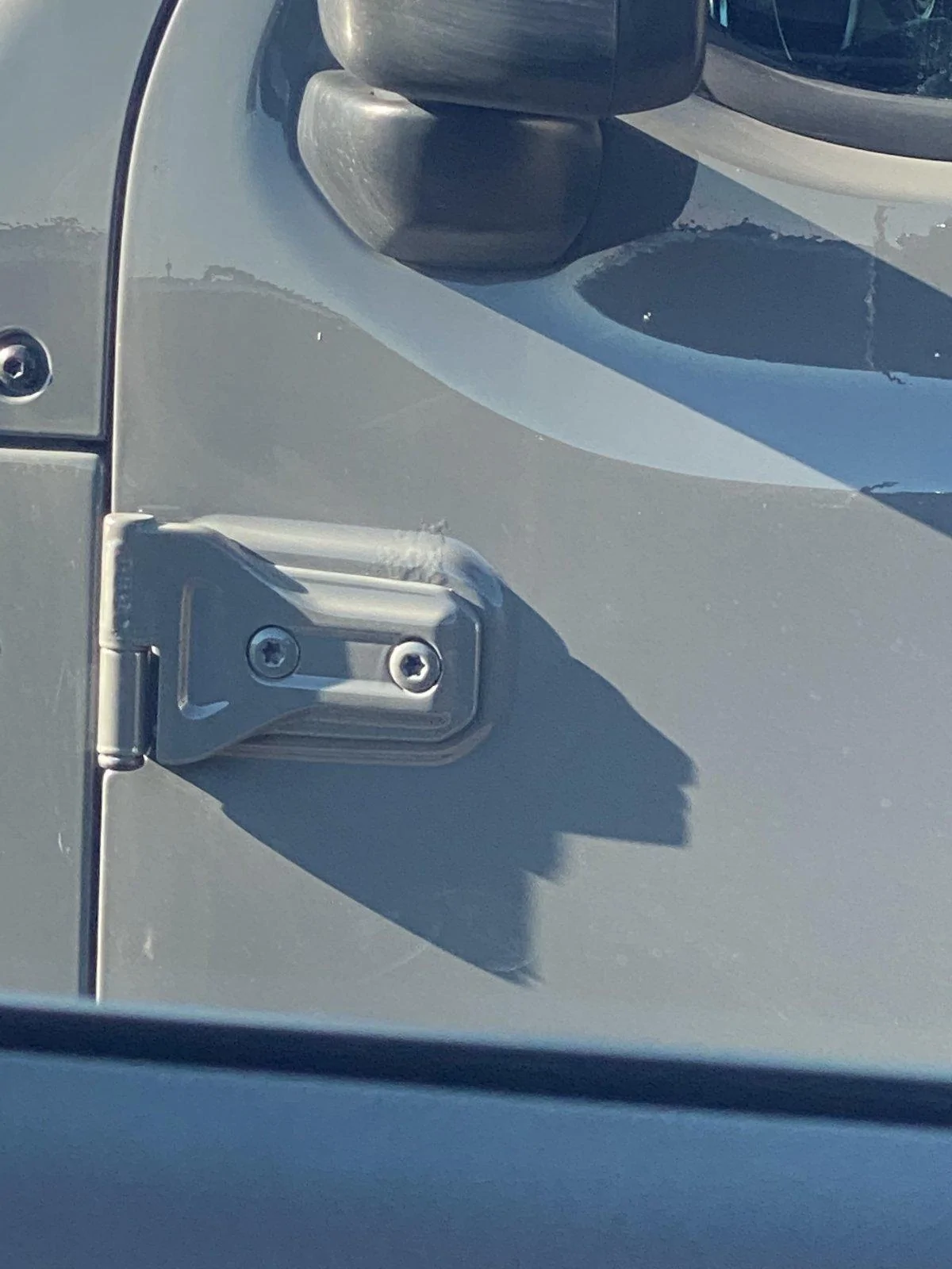 Jeep Wrangler JL Bubbles in Paint at Door Hinges F8672570-E3CE-47DF-A4B7-D75AB49C4B82