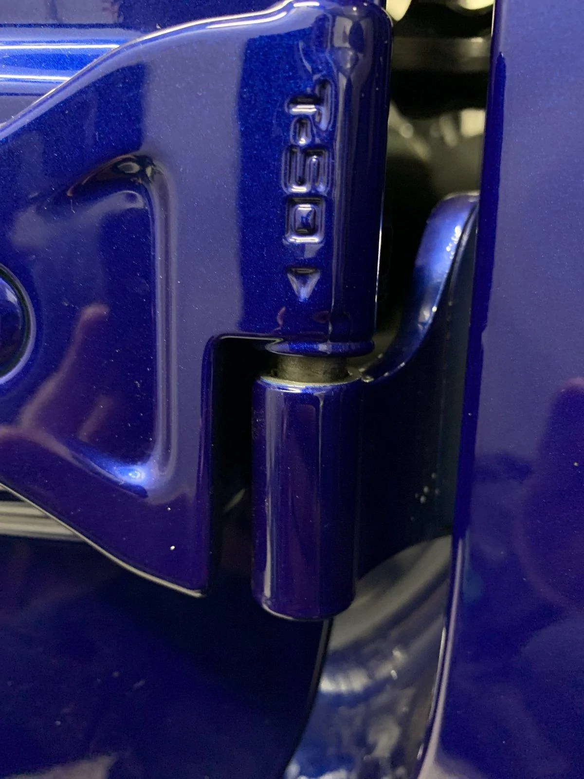 Jeep Wrangler JL Can’t get door back on imag