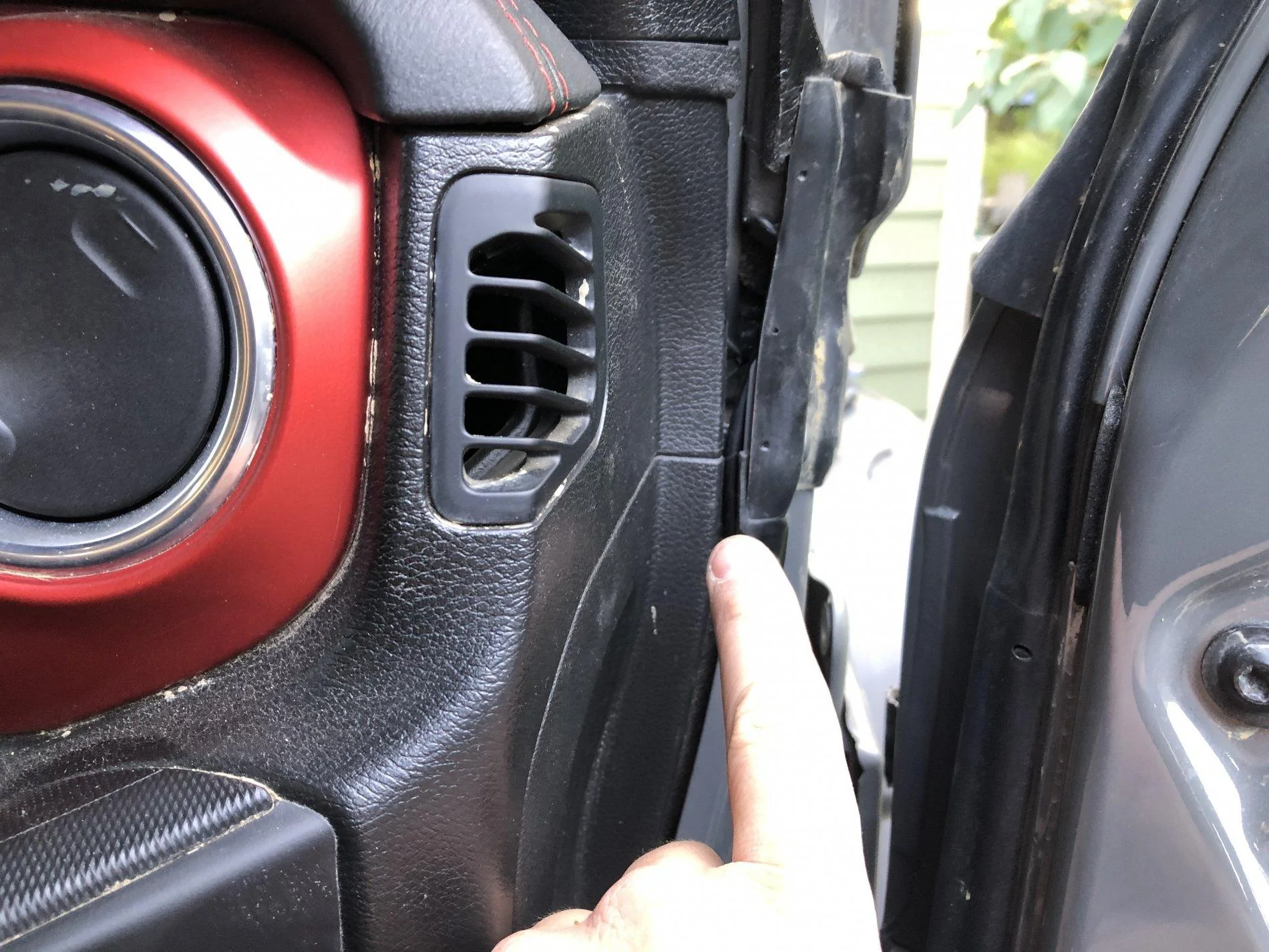 Jeep Wrangler JL Midland MXT275 install IMG_1145