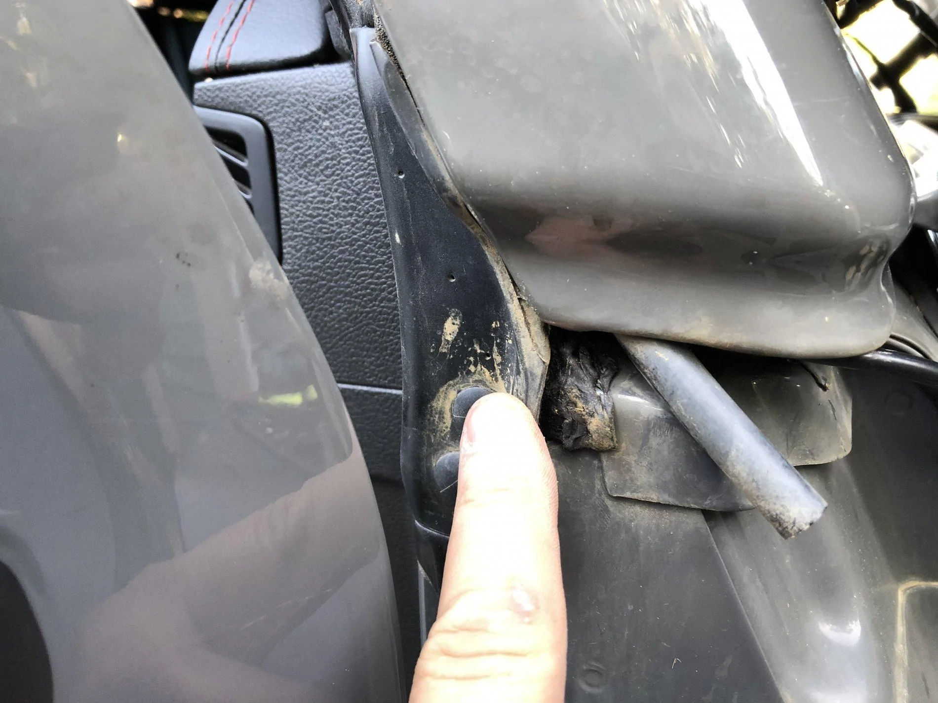 Jeep Wrangler JL Midland MXT275 install IMG_1144