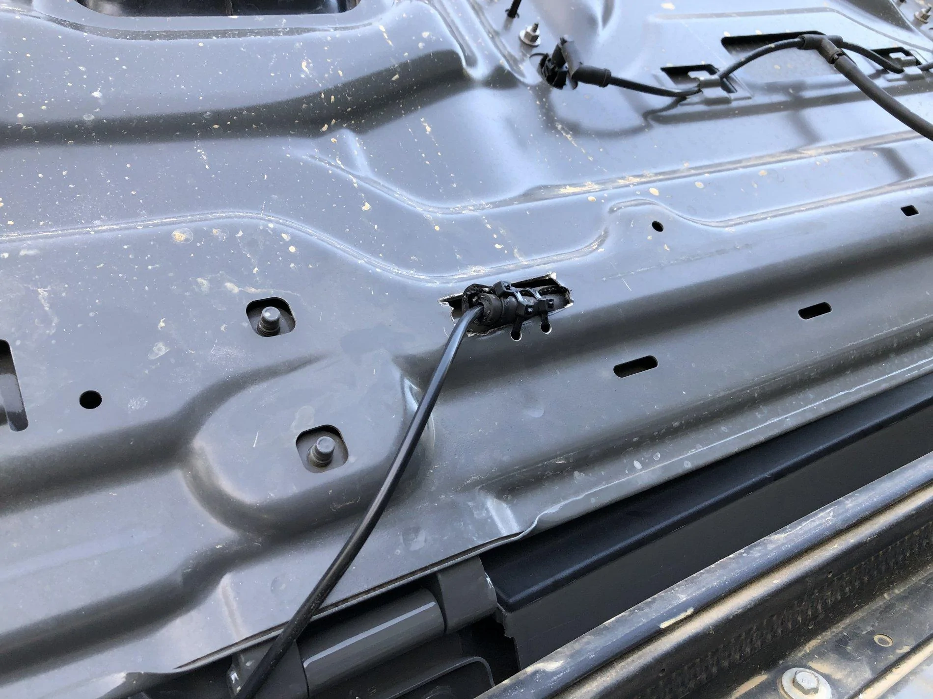 Jeep Wrangler JL Midland MXT275 install IMG_1141
