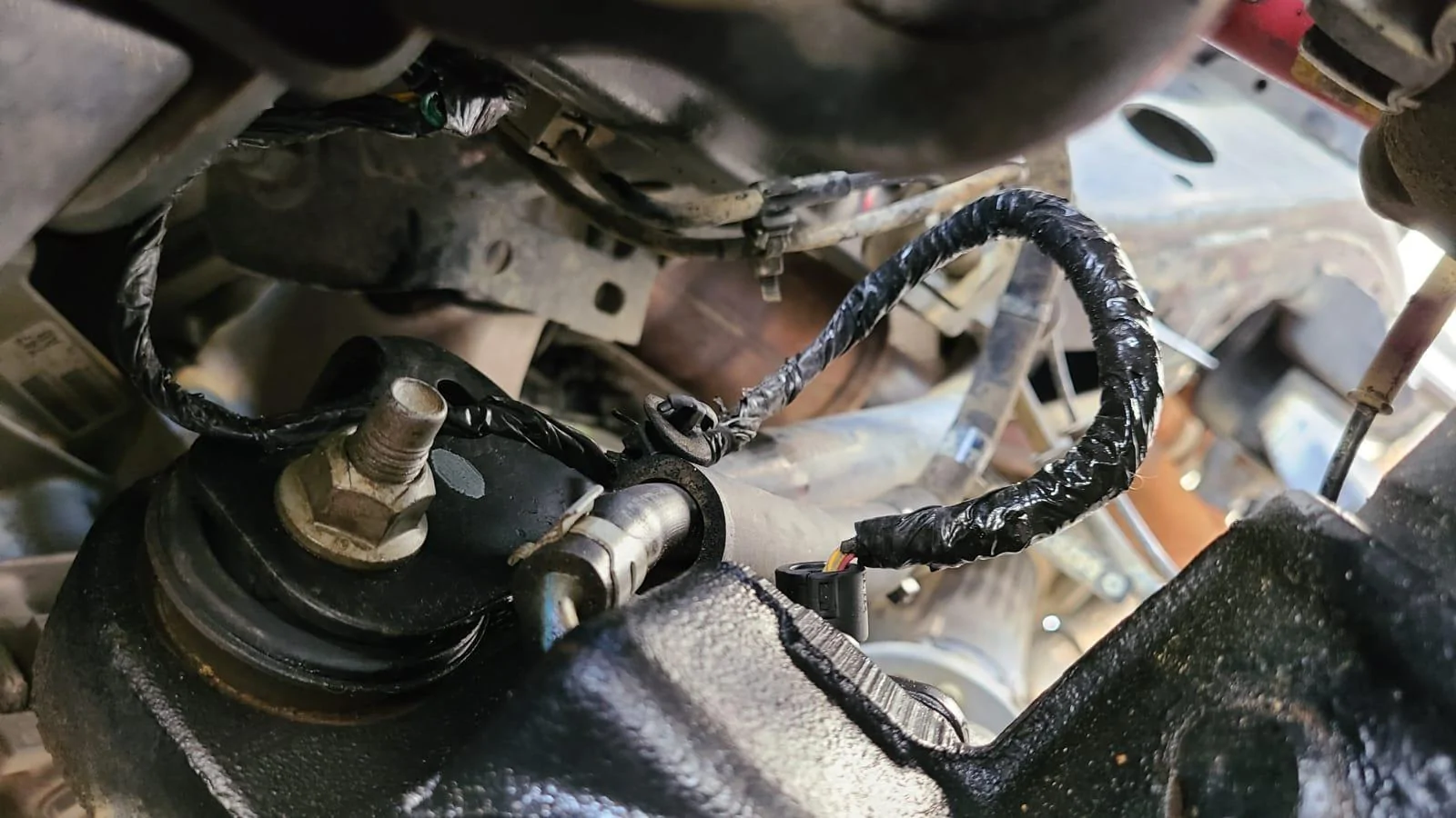 Jeep Wrangler JL Broken front locker connector. WhatsApp Image 2020-11-18 at 8.35.10 AM