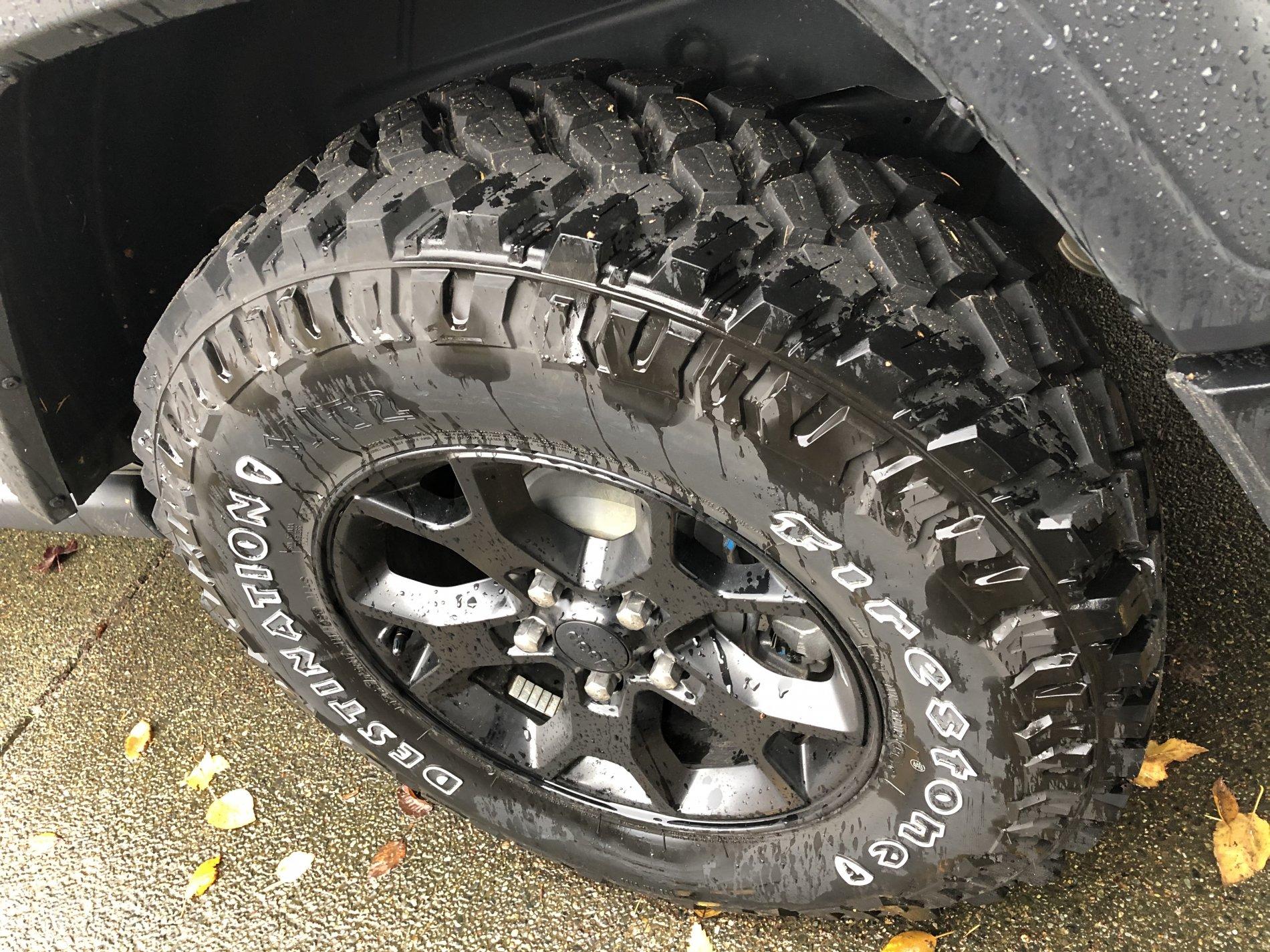 Jeep Wrangler JL 255/75R17 Firestone MT2 96144A50-5D7A-4A76-AA16-BDD0DA6D2031