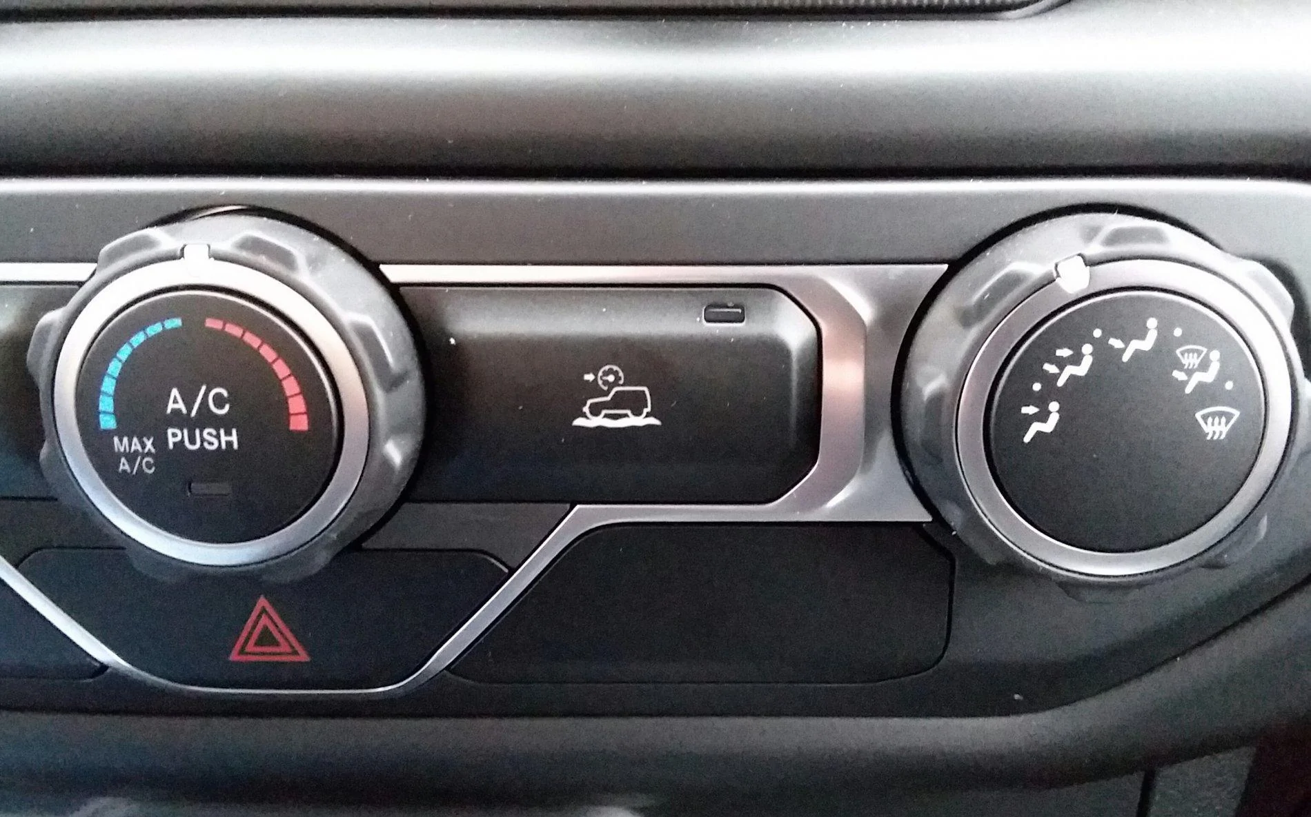 Jeep Wrangler JL Any regrets going automatic? Hill Descent