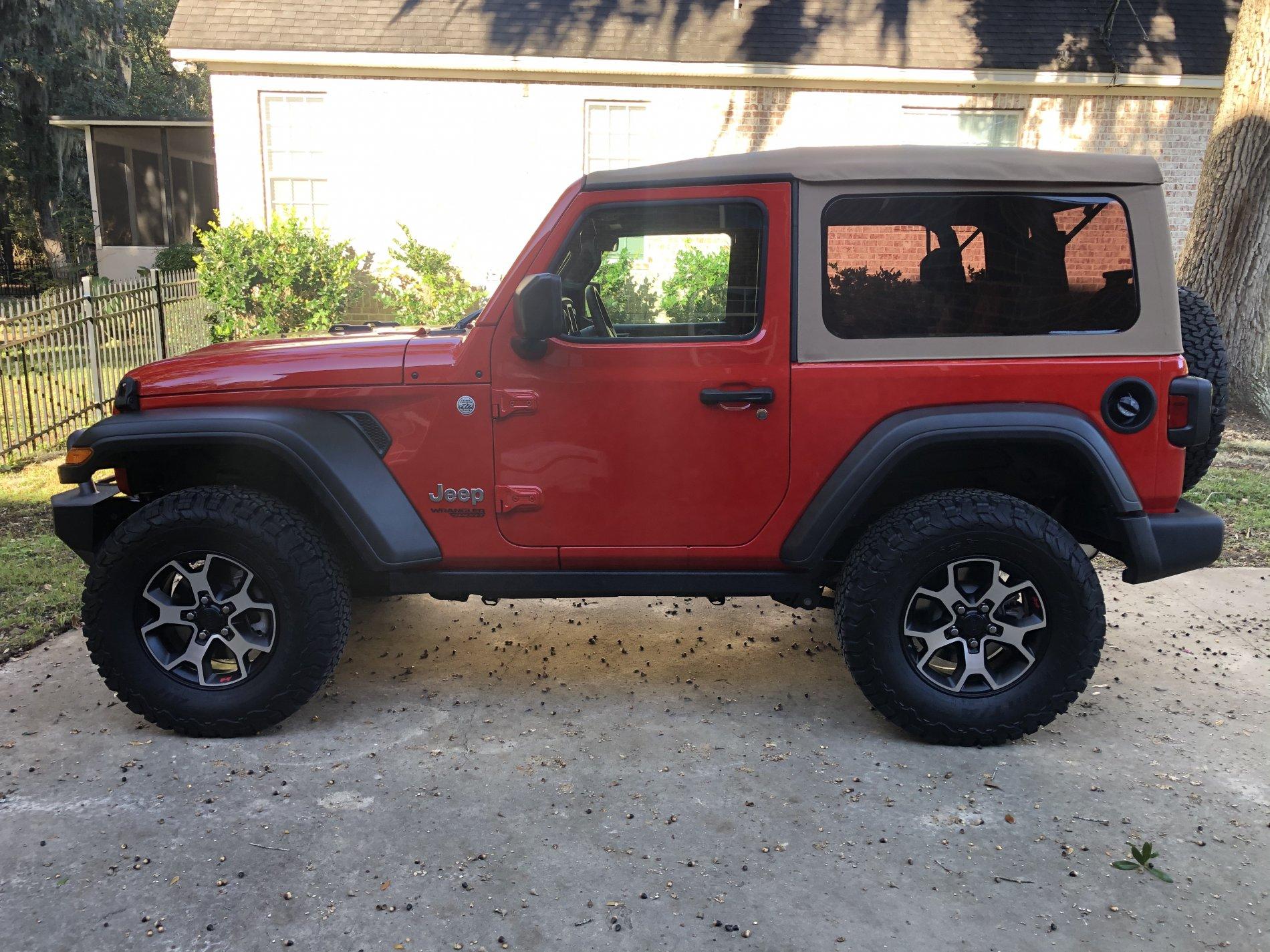 Jeep Wrangler JL New JL owner EC29C3C2-F114-4D25-8AFE-F9A38AD96DC8