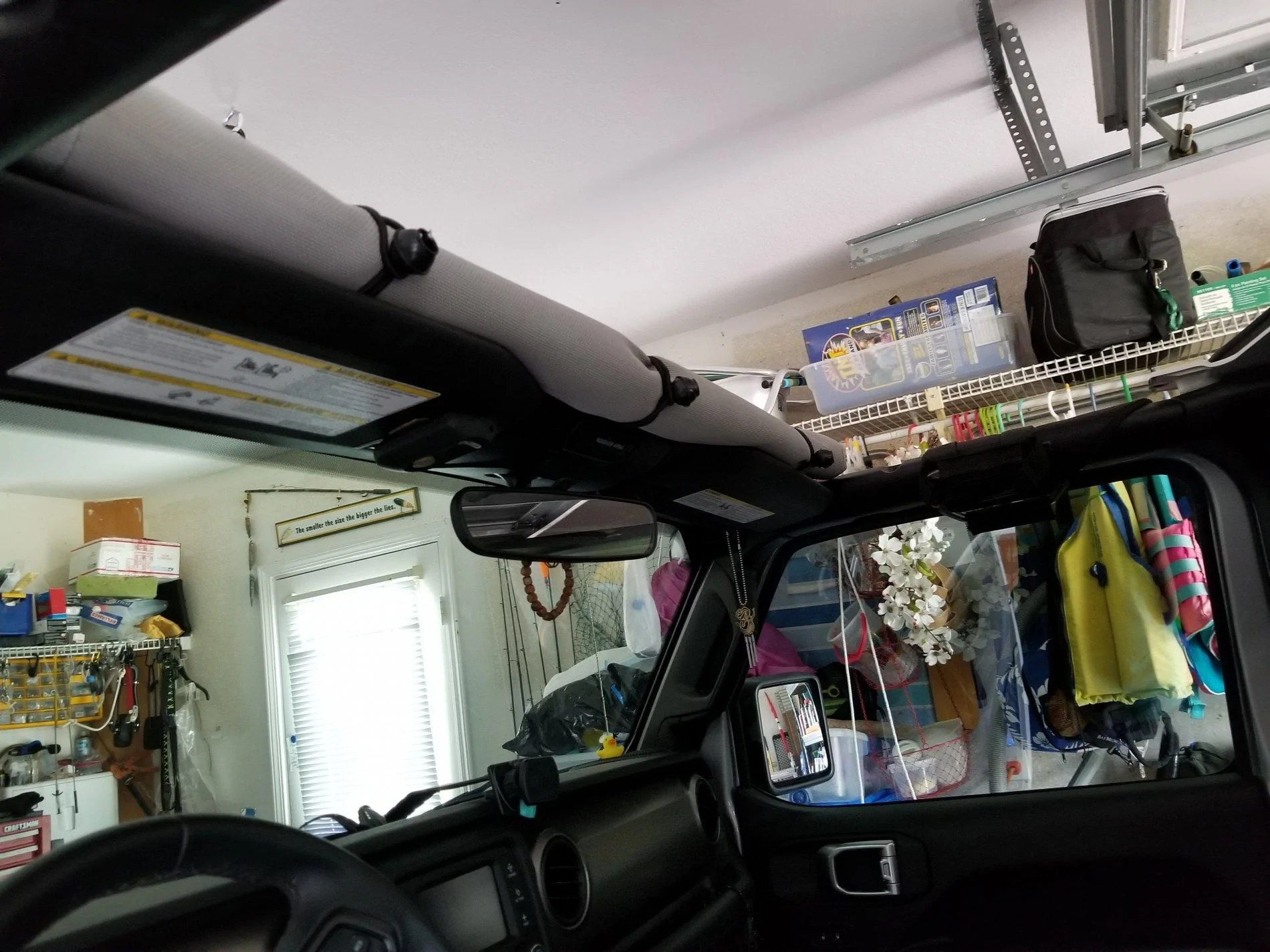 Jeep Wrangler JL Rolling up a Spyderweb JLKini 20201121_143355