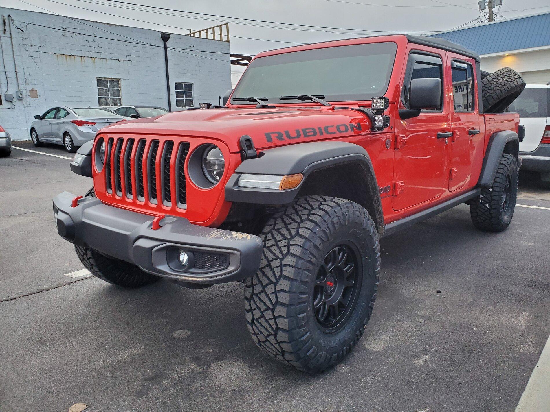 Jeep Wrangler JL Rigid Cowl Light Mounts 20200122_164954-
