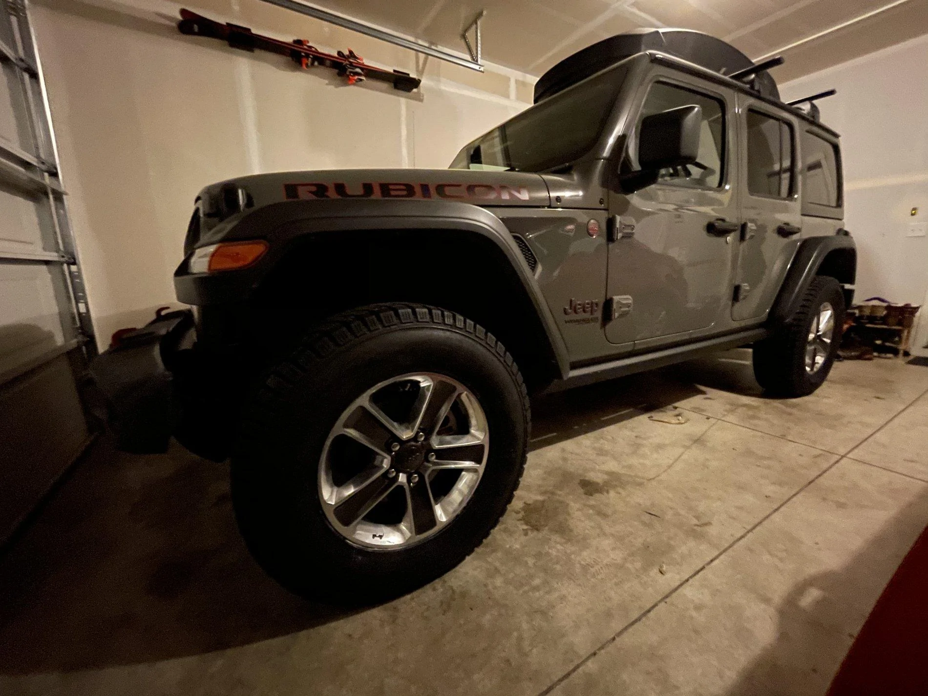 Jeep Wrangler JL JLUR Snow Tire Question 88509228-BD3A-46BC-92AD-119BB0B35133