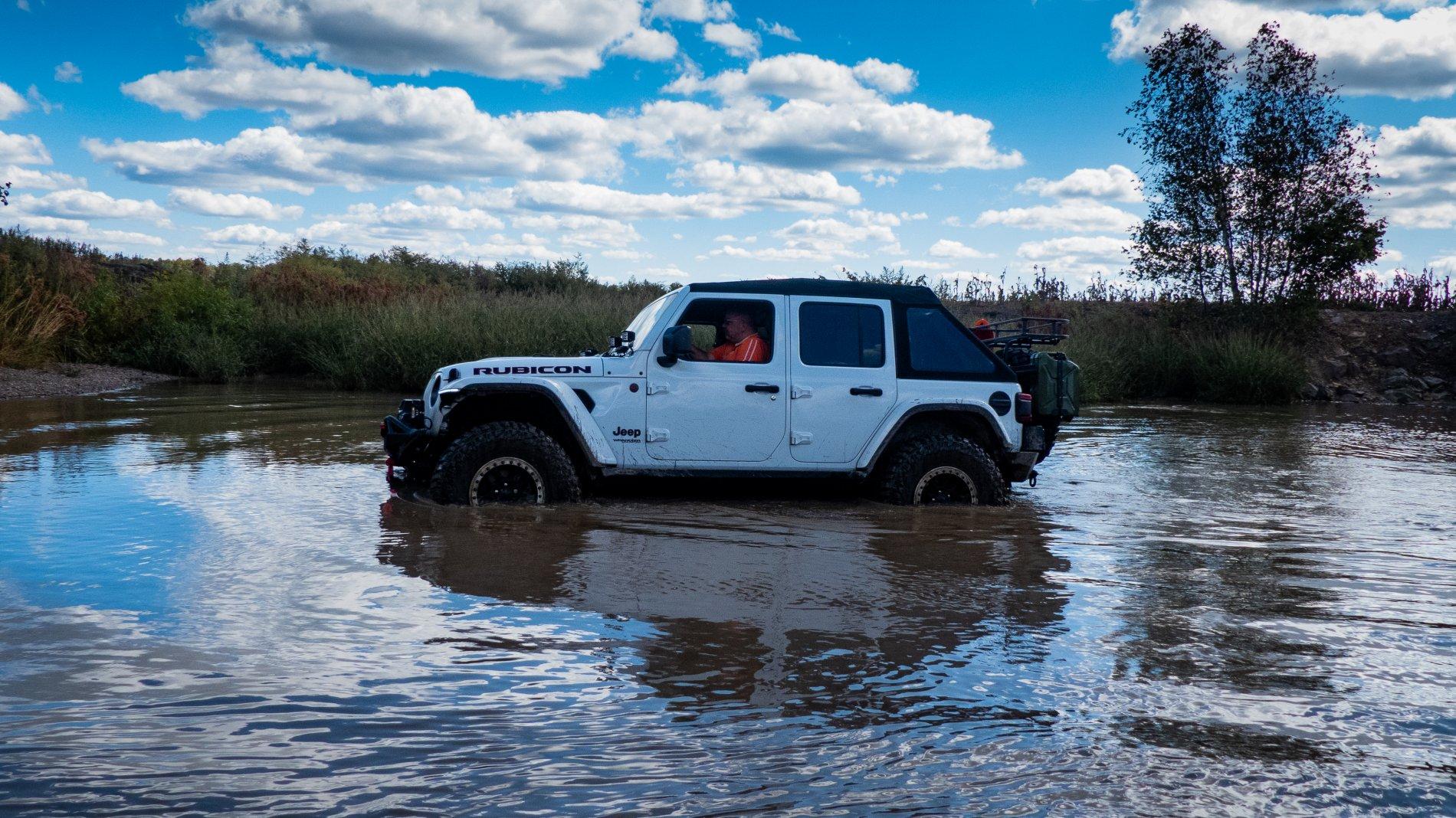 Jeep Wrangler JL BEFORE AND AFTER MODS PICS 101 Class 2020-10-03 FZ-1553