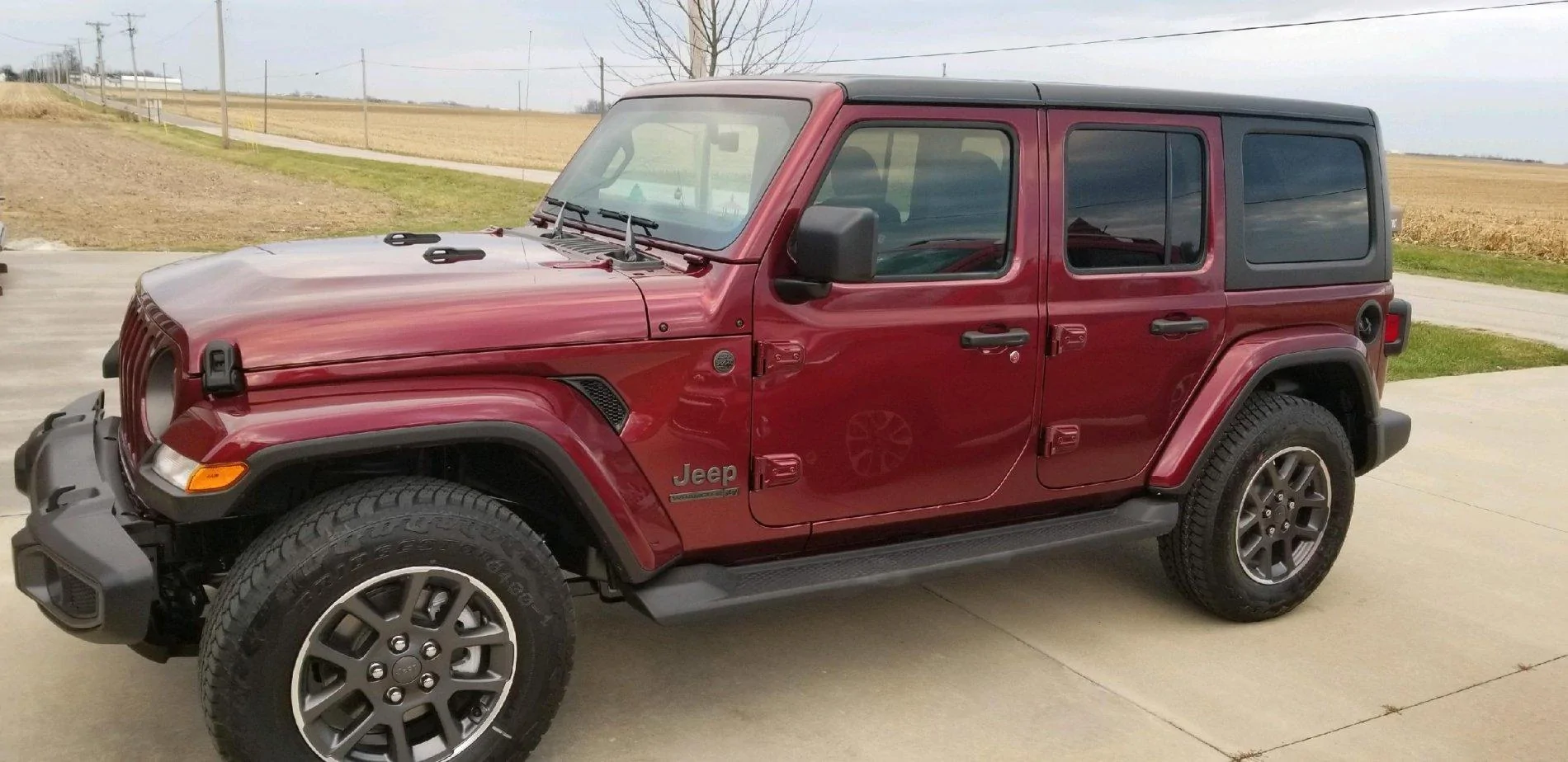 Jeep Wrangler JL Question About Sahara Running Boards 45704