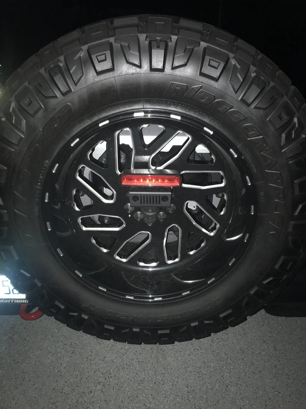 Jeep Wrangler JL 37s on 20s ACEB88F4-66AA-465C-98B6-0160883B2384