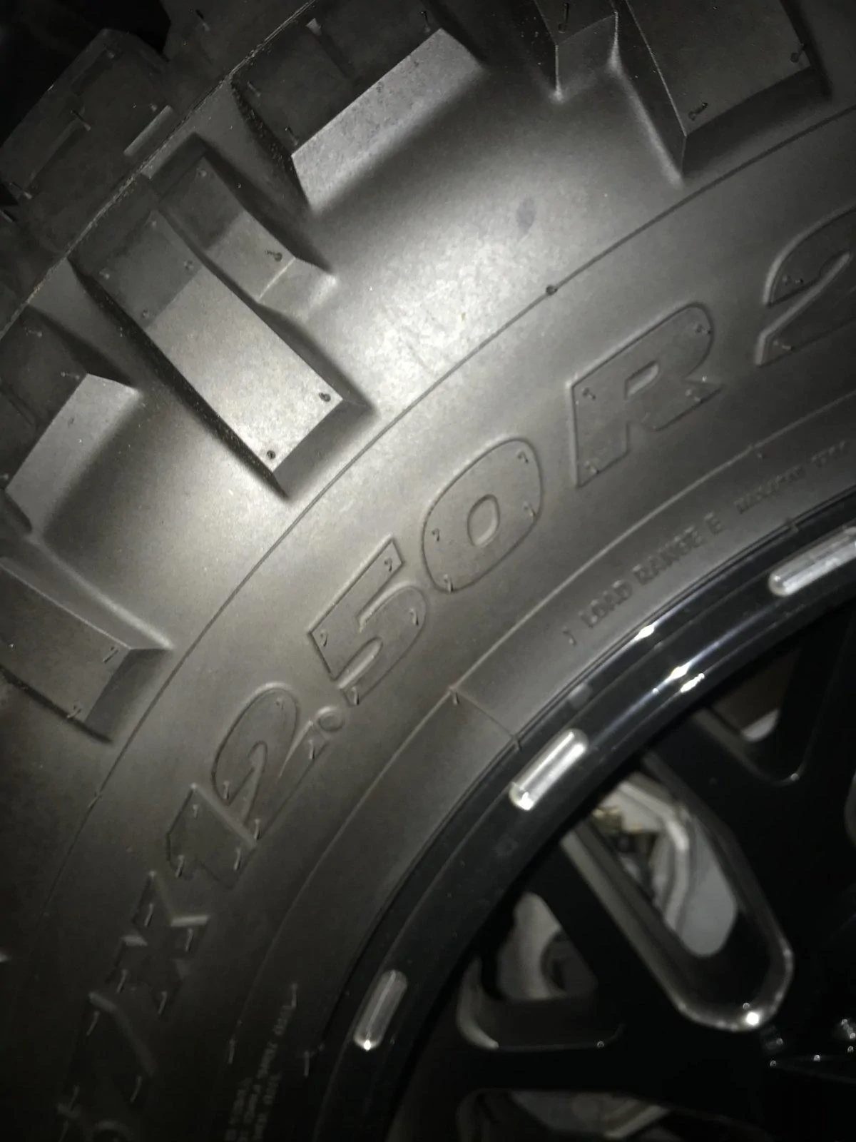 Jeep Wrangler JL 37s on 20s 22EFC0C9-264F-4256-923A-68A8760F3E24