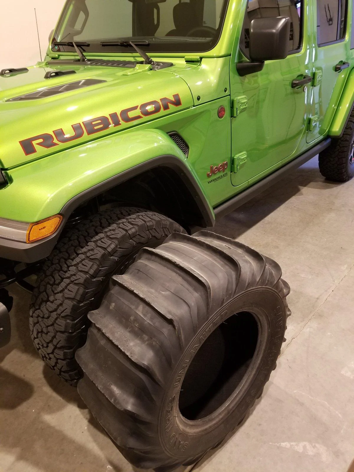 Jeep Wrangler JL Will Jeep ever make a Hellcat Wrangler? 33x17 paddl