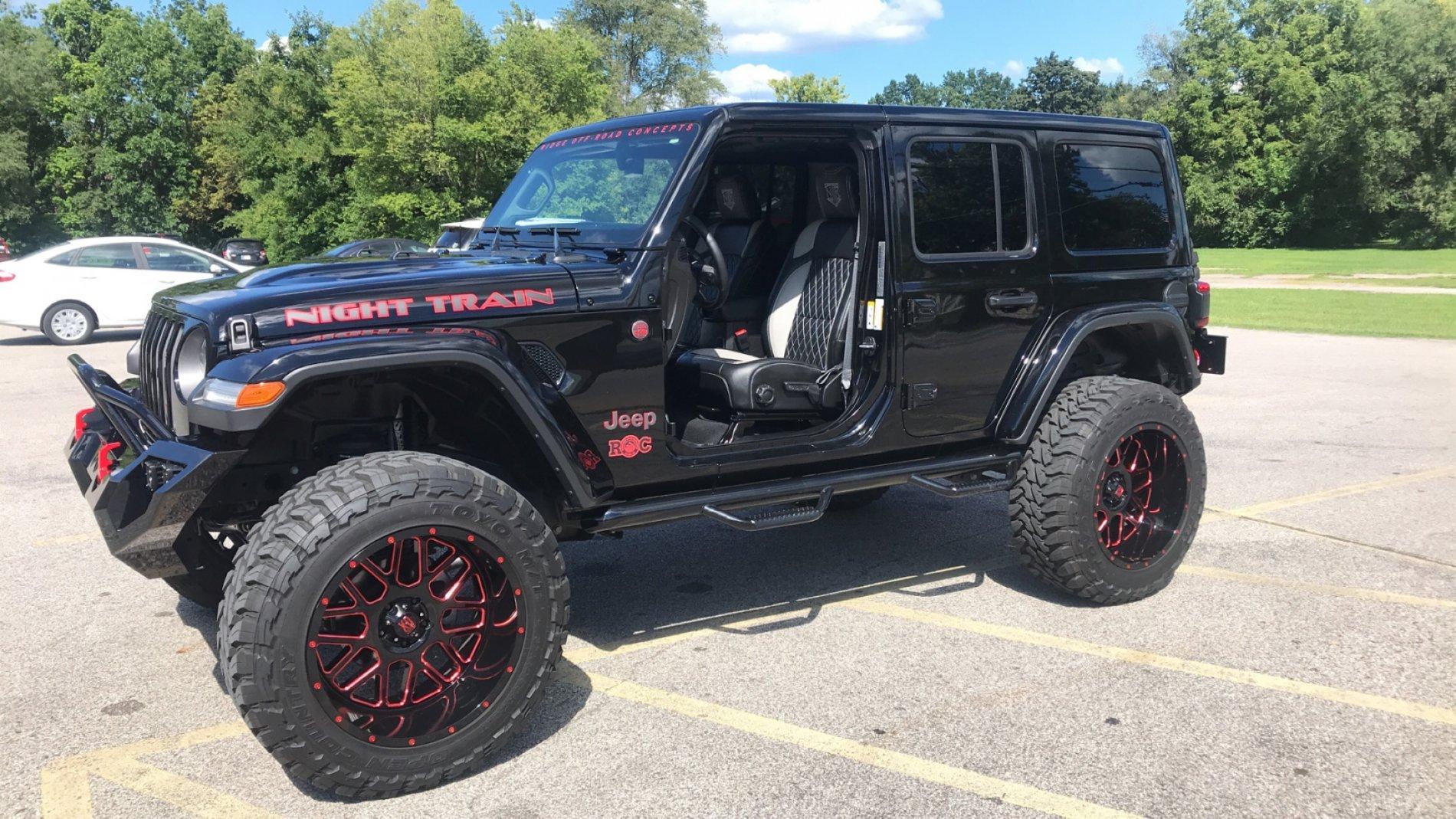Jeep Wrangler JL I can’t freakin decide! HELP! 8582D56B-D108-4662-ABA8-CC86163F746E