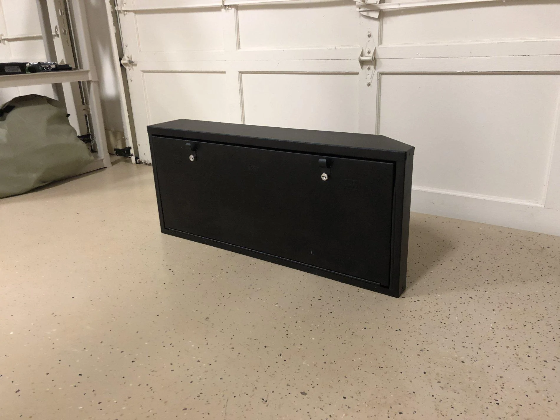 Jeep Wrangler JL Tuffy JL Tailgate Lockbox IMG_4320