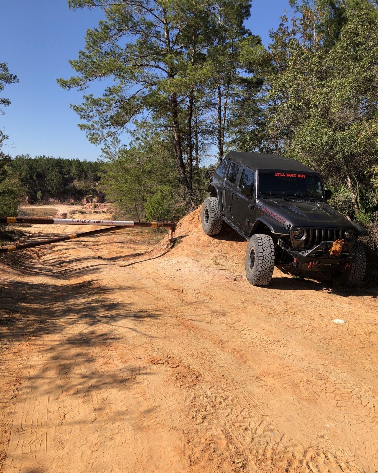 Jeep Wrangler JL Florida Roll Call! BE545657-ACCC-41A6-81DF-2DBF36F7FB3A