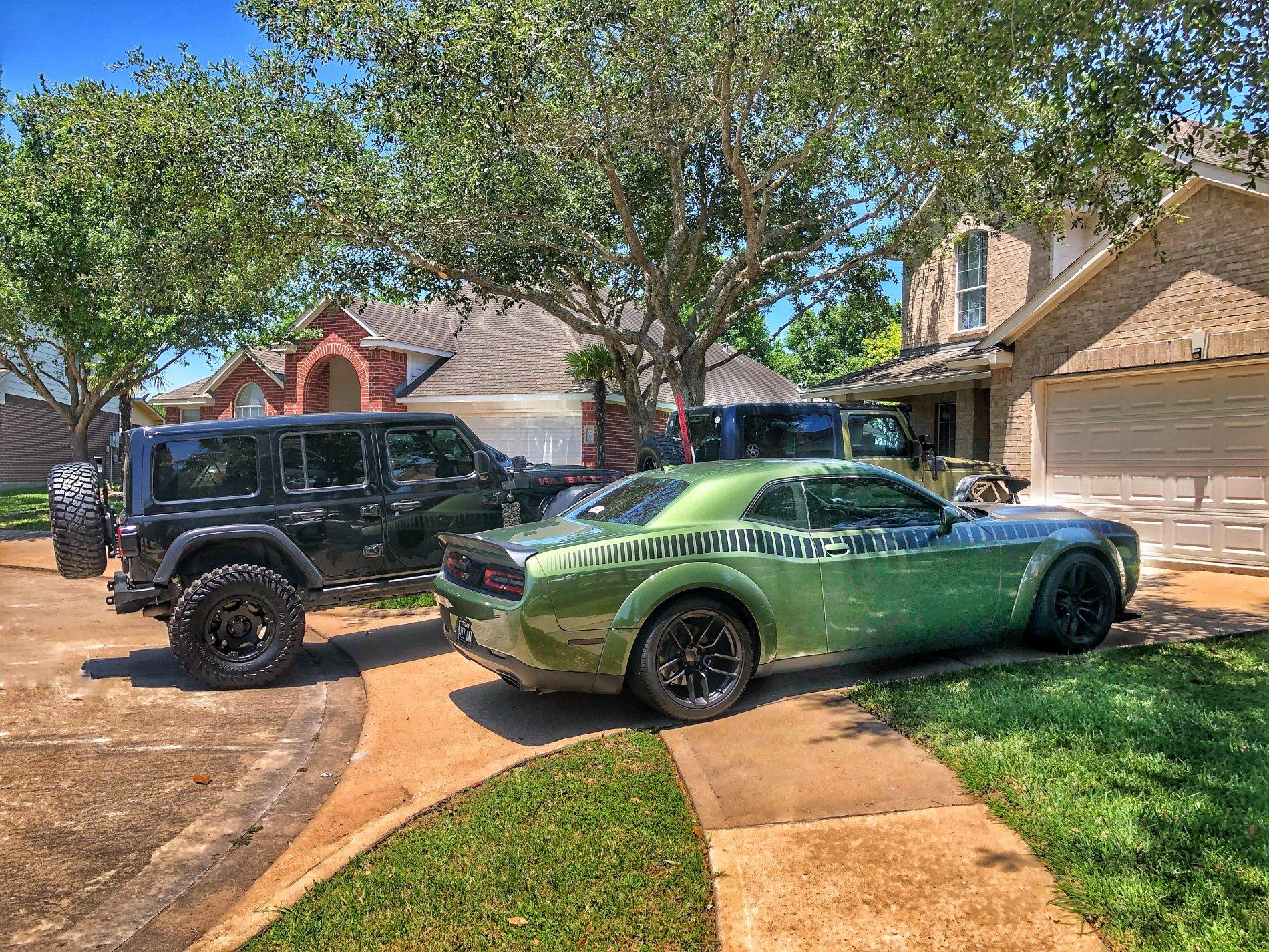 Jeep Wrangler JL What else do you drive? A7607DAC-C0BE-43E2-8629-1988171EF122