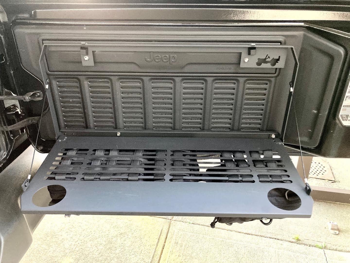 Jeep Wrangler JL What Tailgate Table do you run? 720E9431-E63D-4962-A682-DE39290398D4