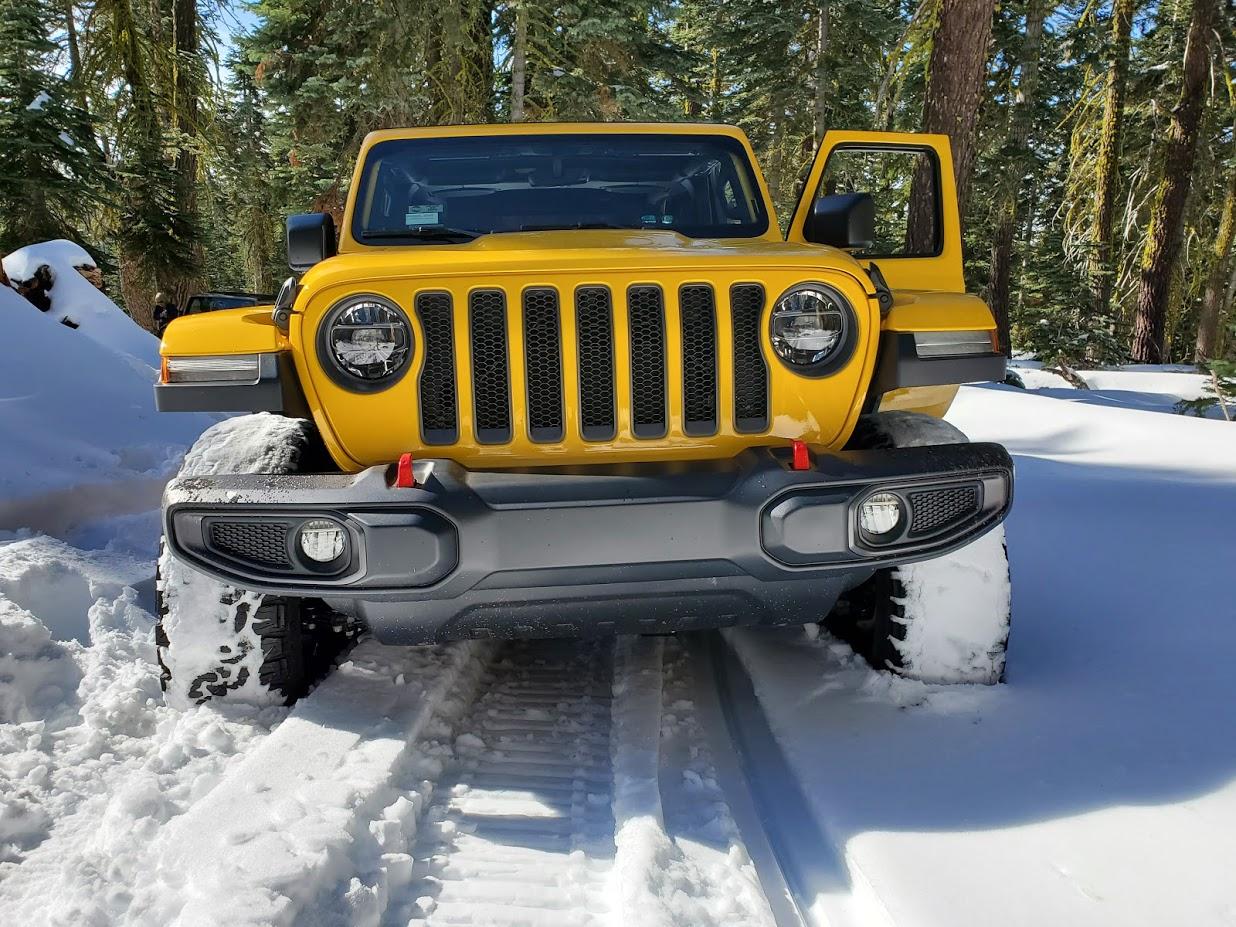 Jeep Wrangler JL 2021 Rubicon OEM Plastic Front Bumper 20201121_121514