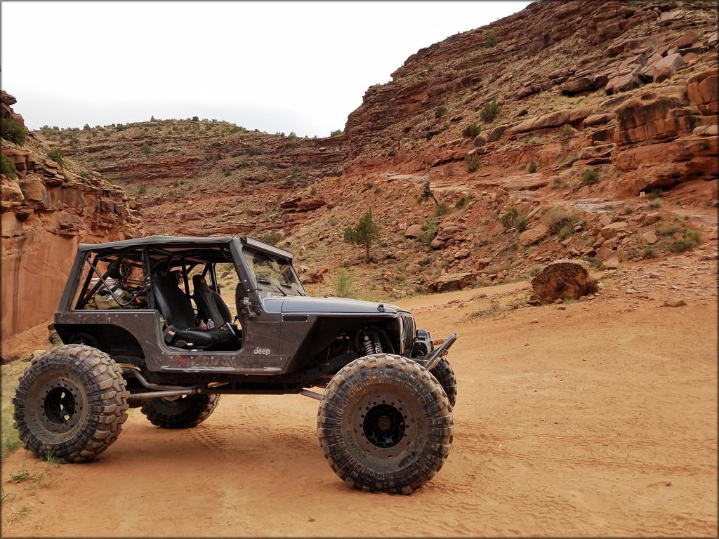 Jeep Wrangler JL Dookey's DD 17KaneCreek3 (1)