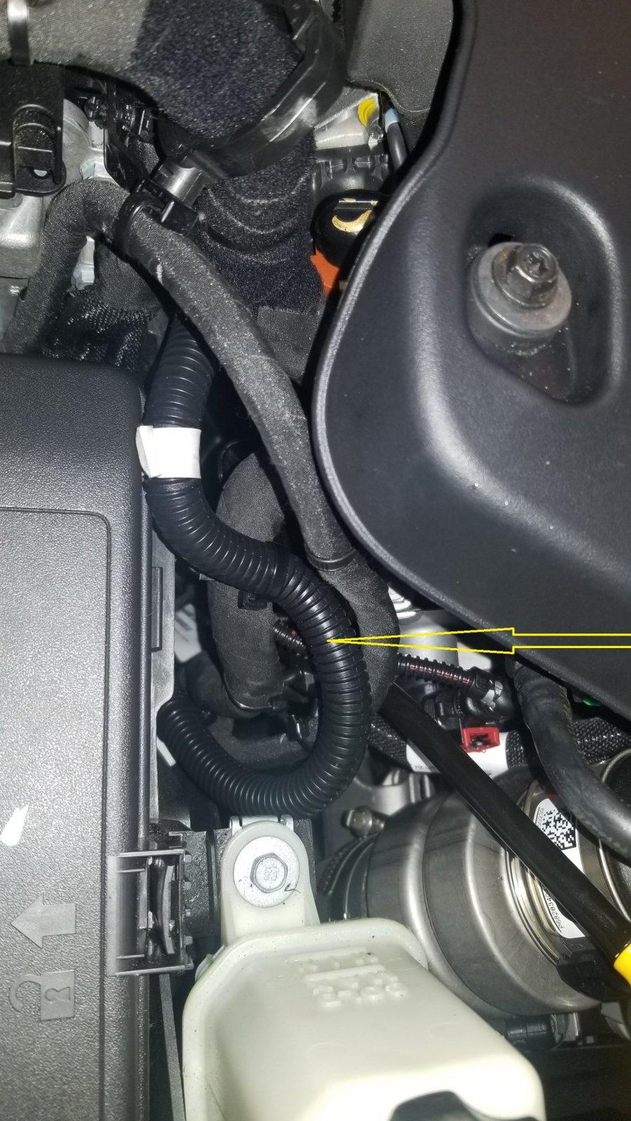 Jeep Wrangler JL Where is the engine block heater cord? 20201207_160744