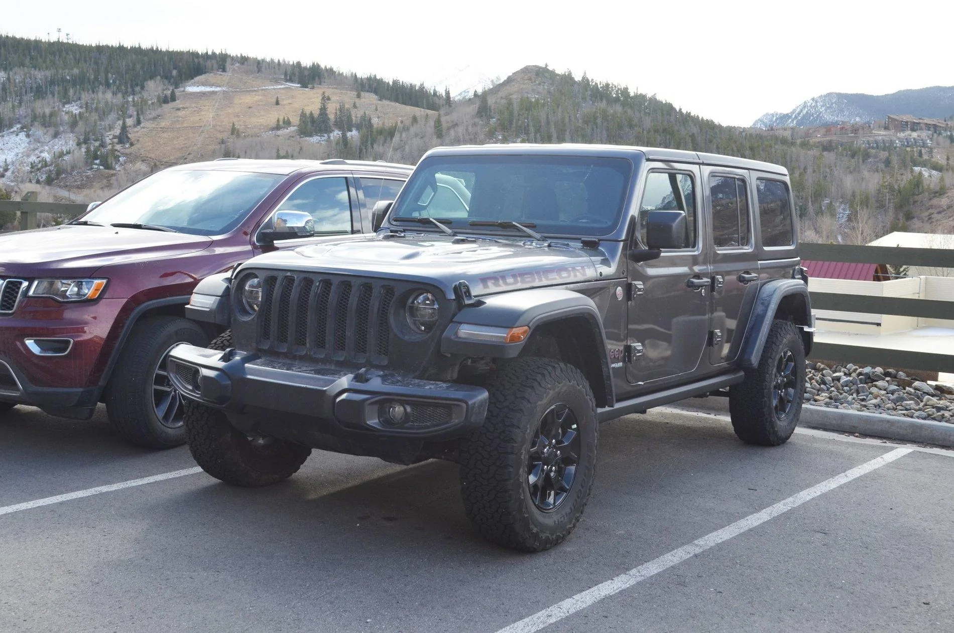 Jeep Wrangler JL GRANITE CRYSTAL METALLIC Wrangler JL Club 2018-jeep-wrangler-unlimited-rubicon-granite1