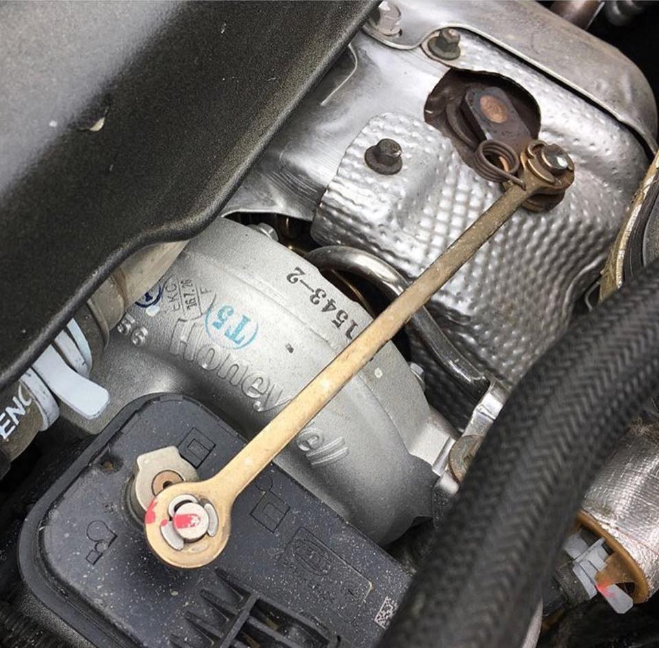 Jeep Wrangler JL What engine do you plan on getting? 23244574_1518286341585623_421562611998764803_n