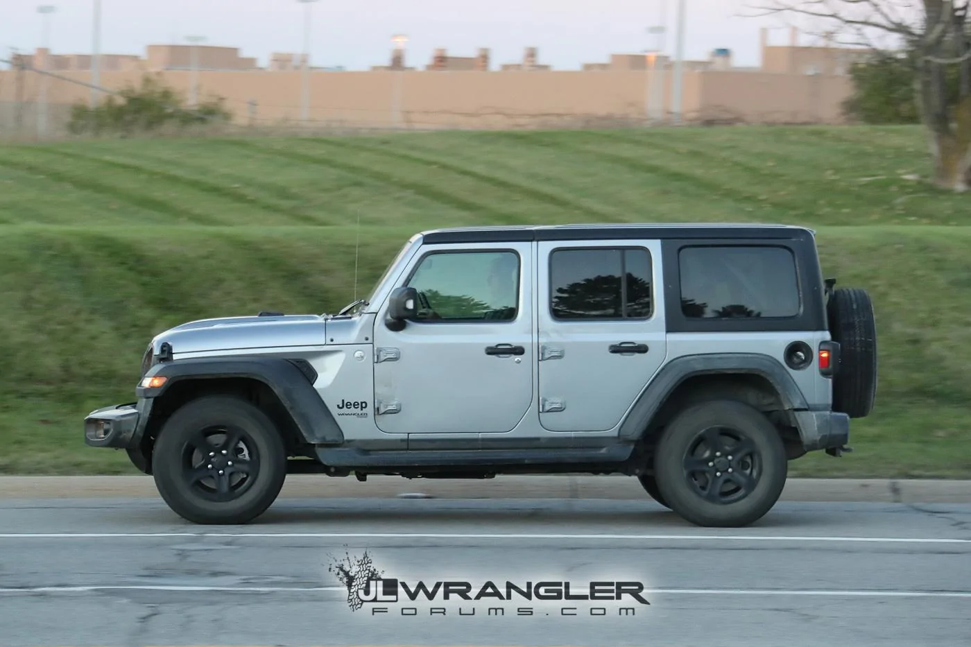 Jeep Wrangler JL Rubicon, Sahara, Sport and Overland JL Wranglers Spotted in Multiple Colors Sport_Unlimited_Hardtop_RHD_004
