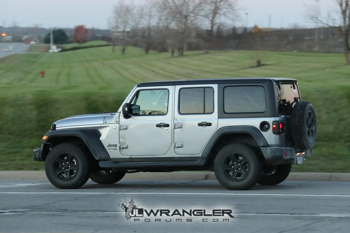 Jeep Wrangler JL Rubicon, Sahara, Sport and Overland JL Wranglers Spotted in Multiple Colors Sport_Unlimited_Hardtop_RHD_005