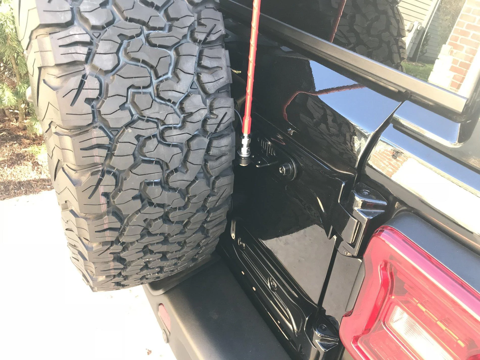 Jeep Wrangler JL CB Antenna Mount Needed! 7CABE683-C11D-4190-9E8F-5C67119696BA