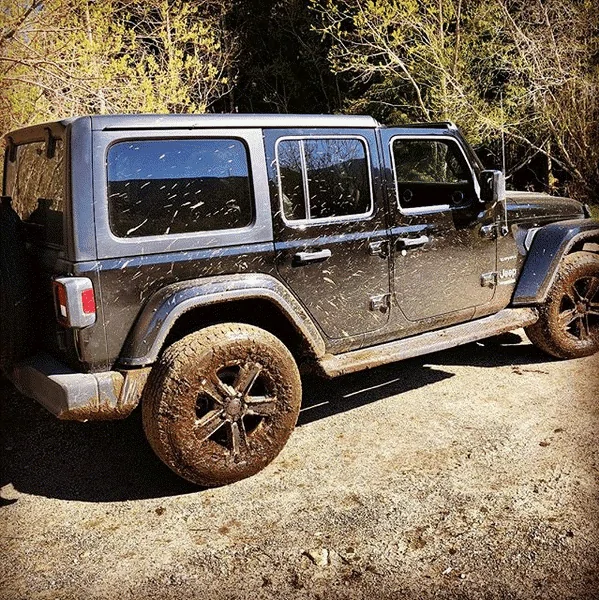 Jeep Wrangler JL Roll Call Canadians 2018-05-06_22-15-53
