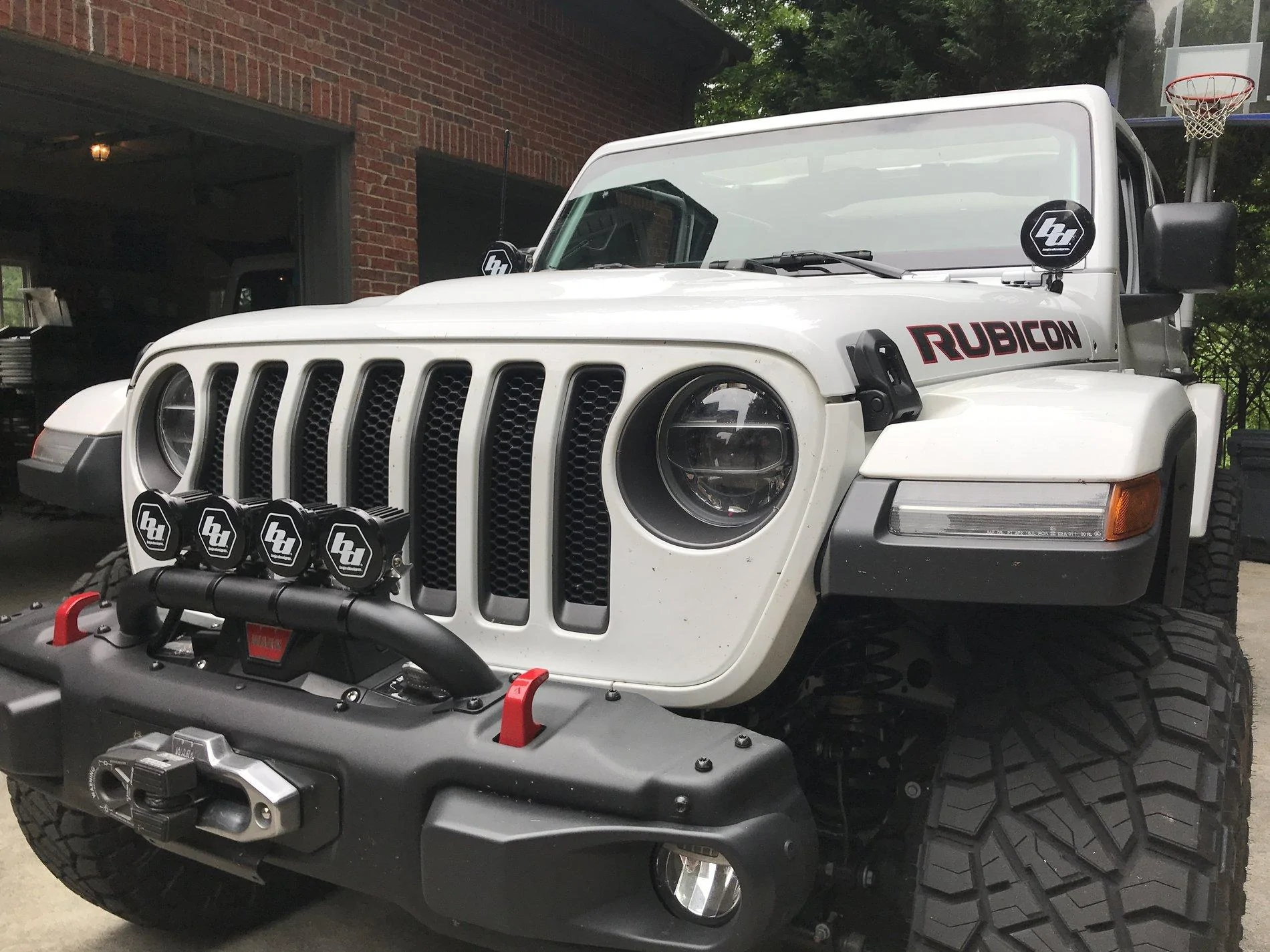 Jeep Wrangler JL Mopar Winch Guard Light Mount IMG_0750