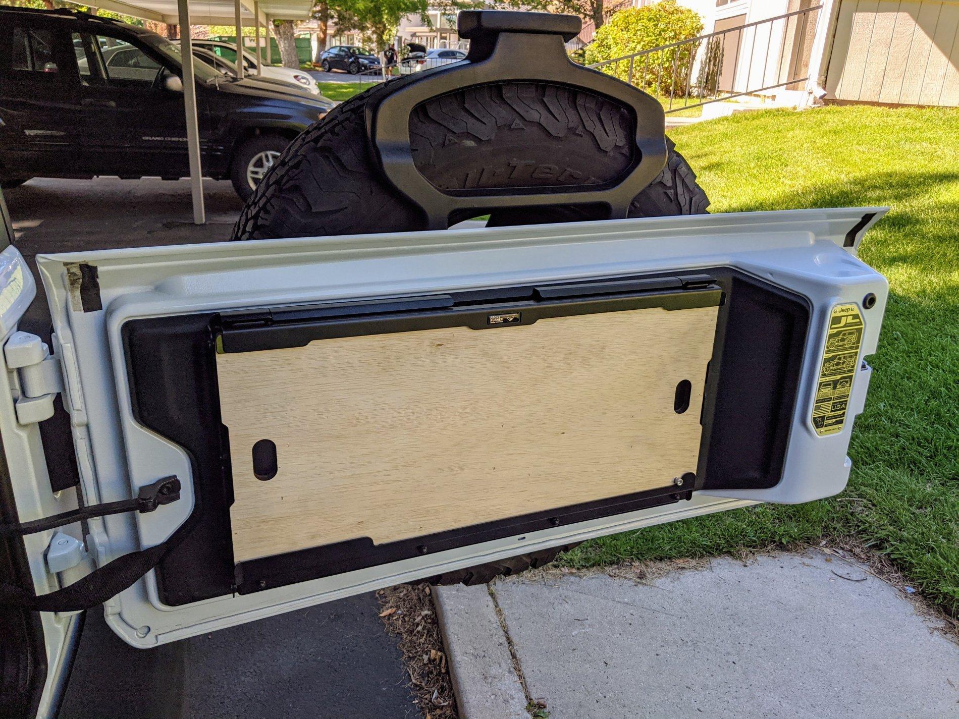 Jeep Wrangler JL Front Runner Tailgate Table 4119B3A3-DCB8-444B-B3F3-9086E548C2C0