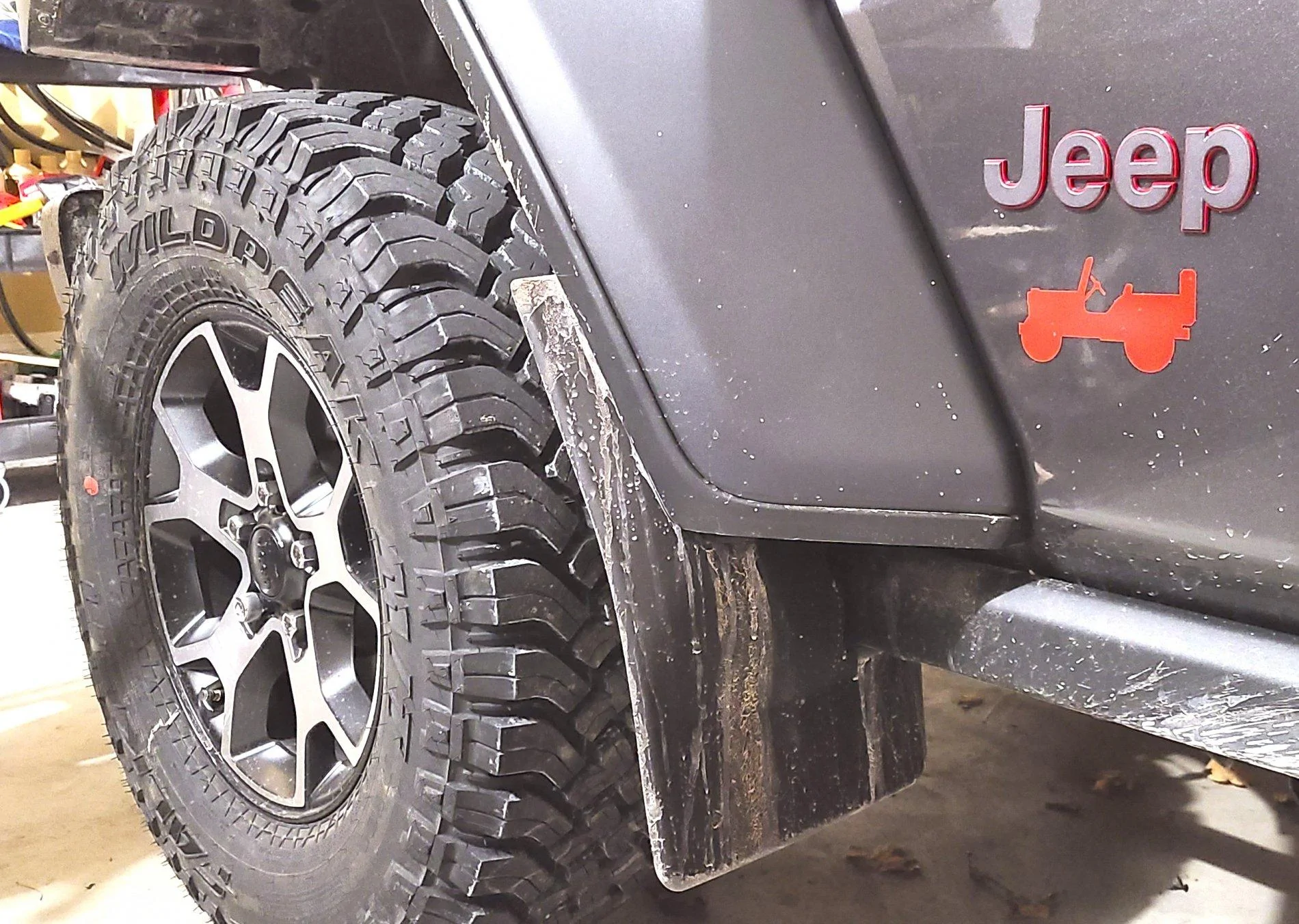Jeep Wrangler JL Rubicon Mud Flaps jeeo