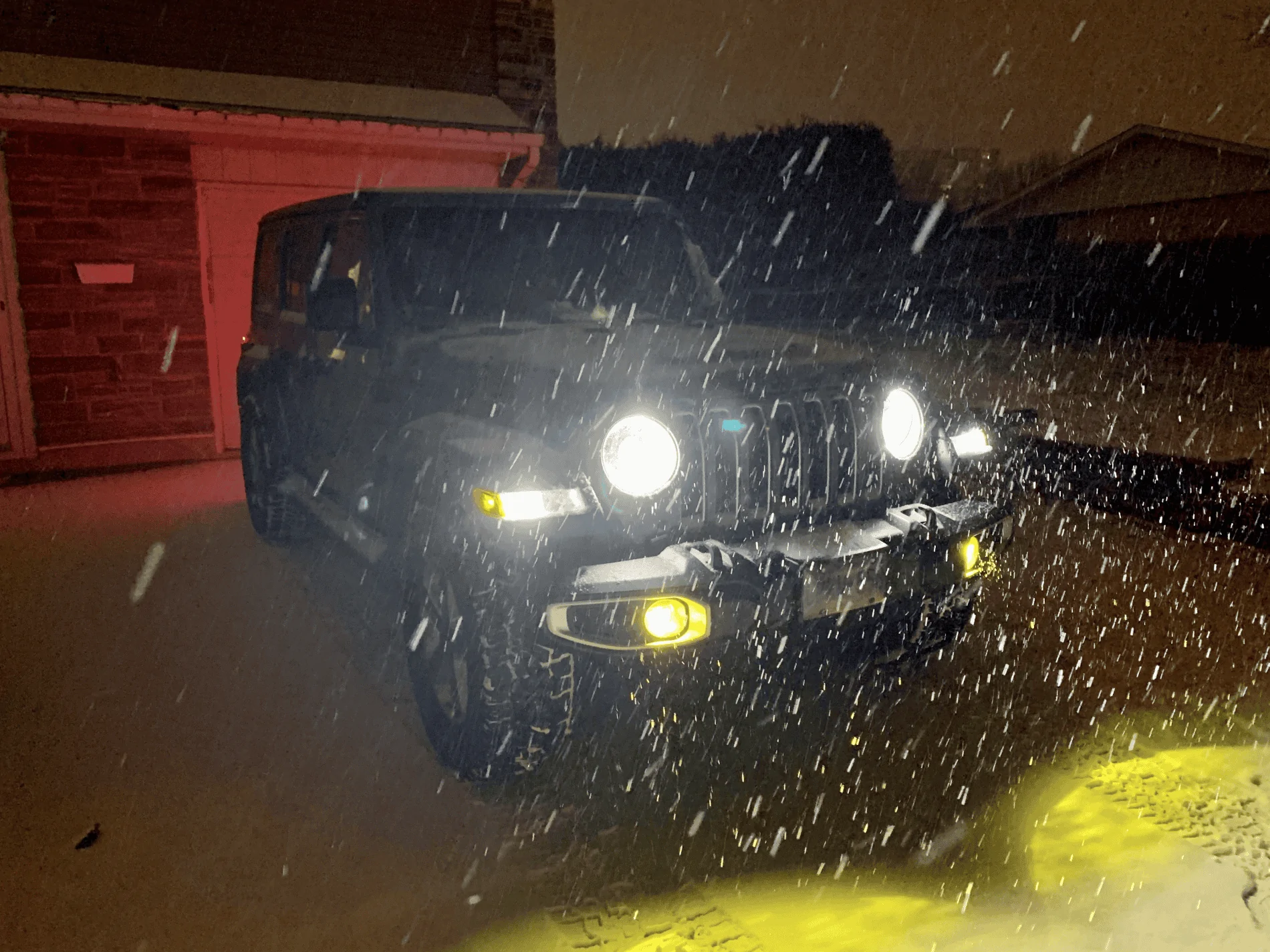 Jeep Wrangler JL OEM MOPAR LED FOG lights NOT plug and play tempImagegJVELu