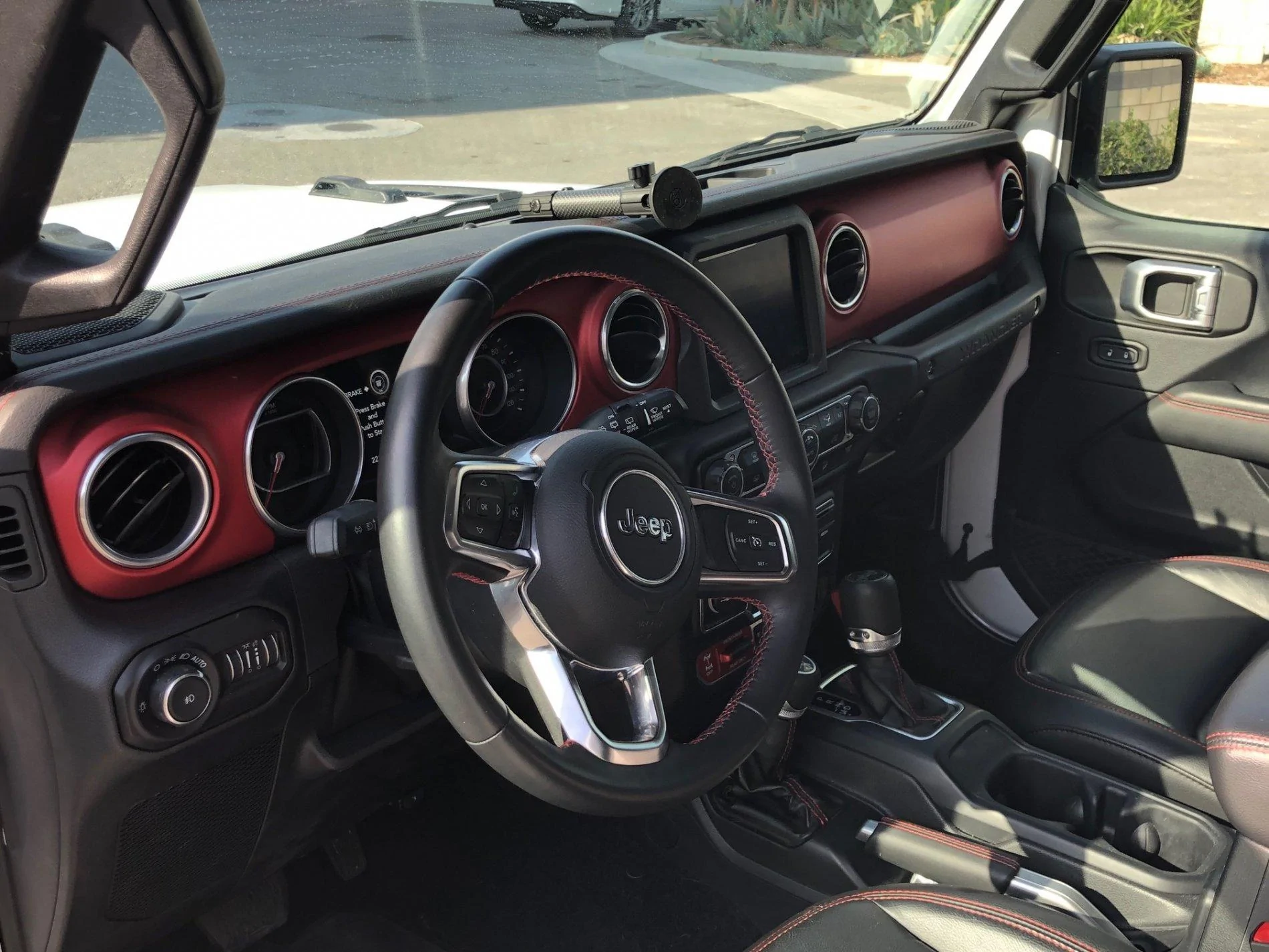 Jeep Wrangler JL FS: 2018 JLU Rubicon Bright White IMG_1620
