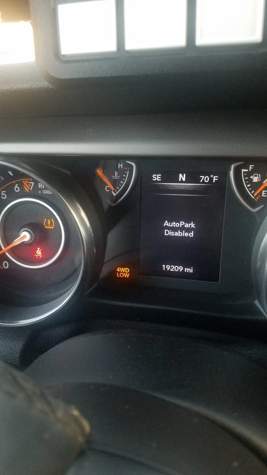 Jeep Wrangler JL Trouble shifting to 4H 20201216_162721