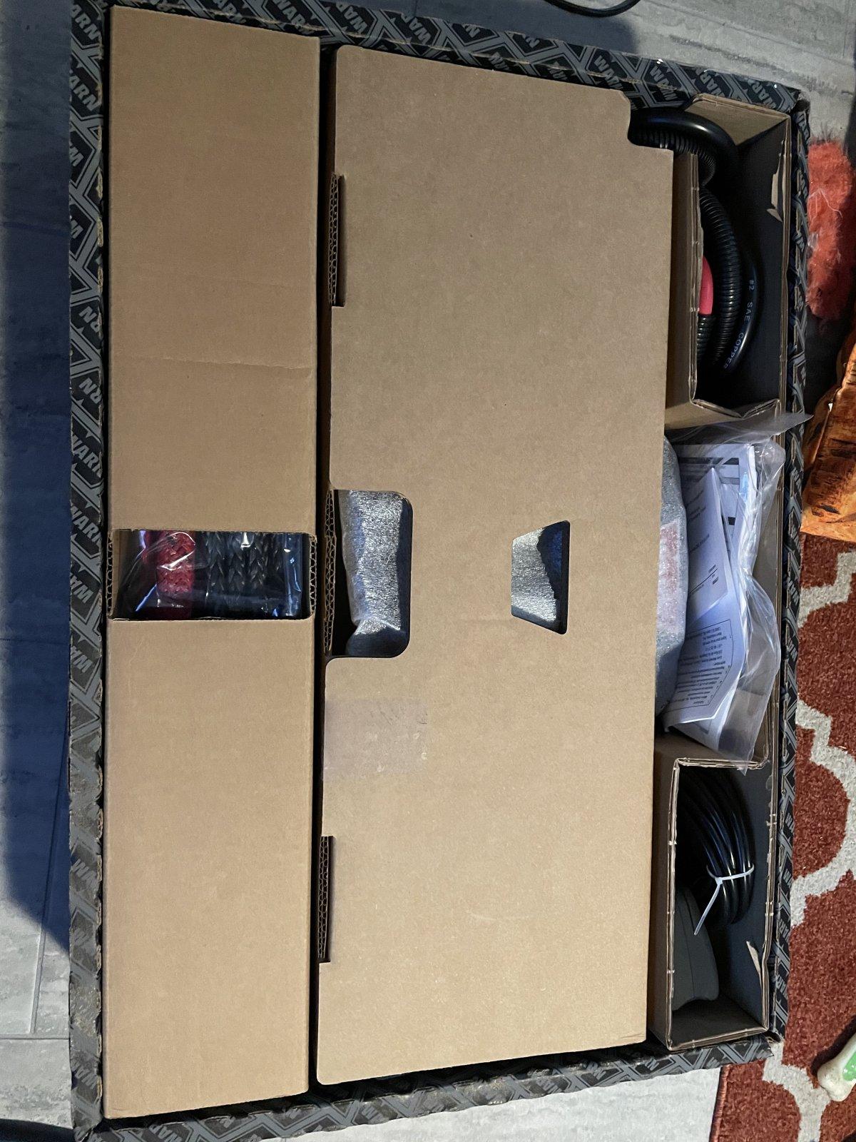 Jeep Wrangler JL Shipping a winch 3758CA89-0315-46E7-9849-B9CB097D4618