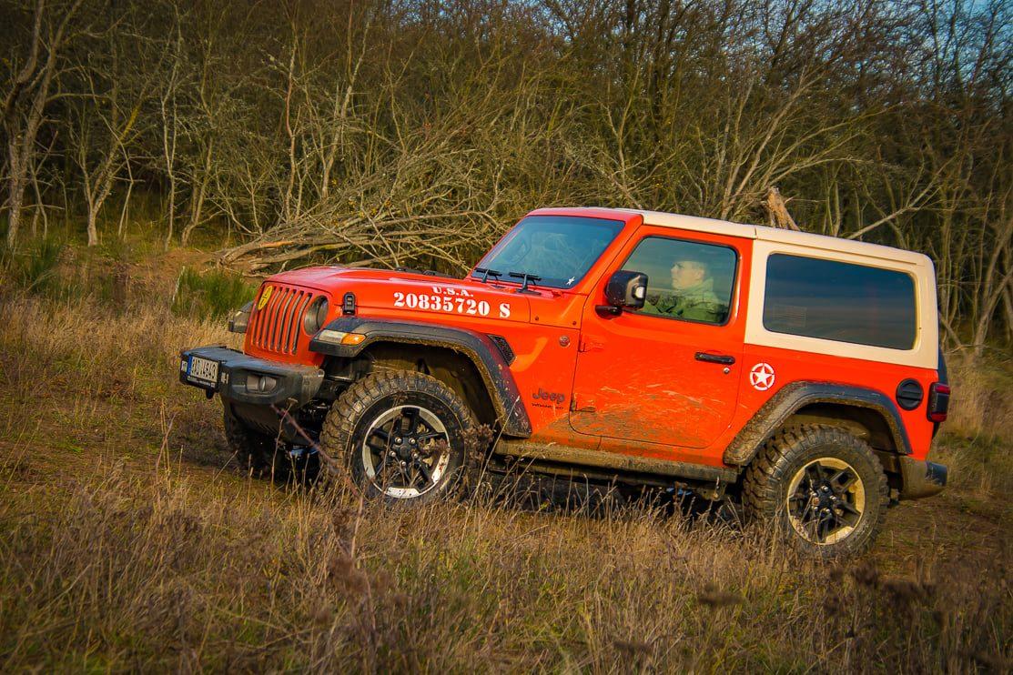 Jeep Wrangler JL Tan soft top availability? aaa99994