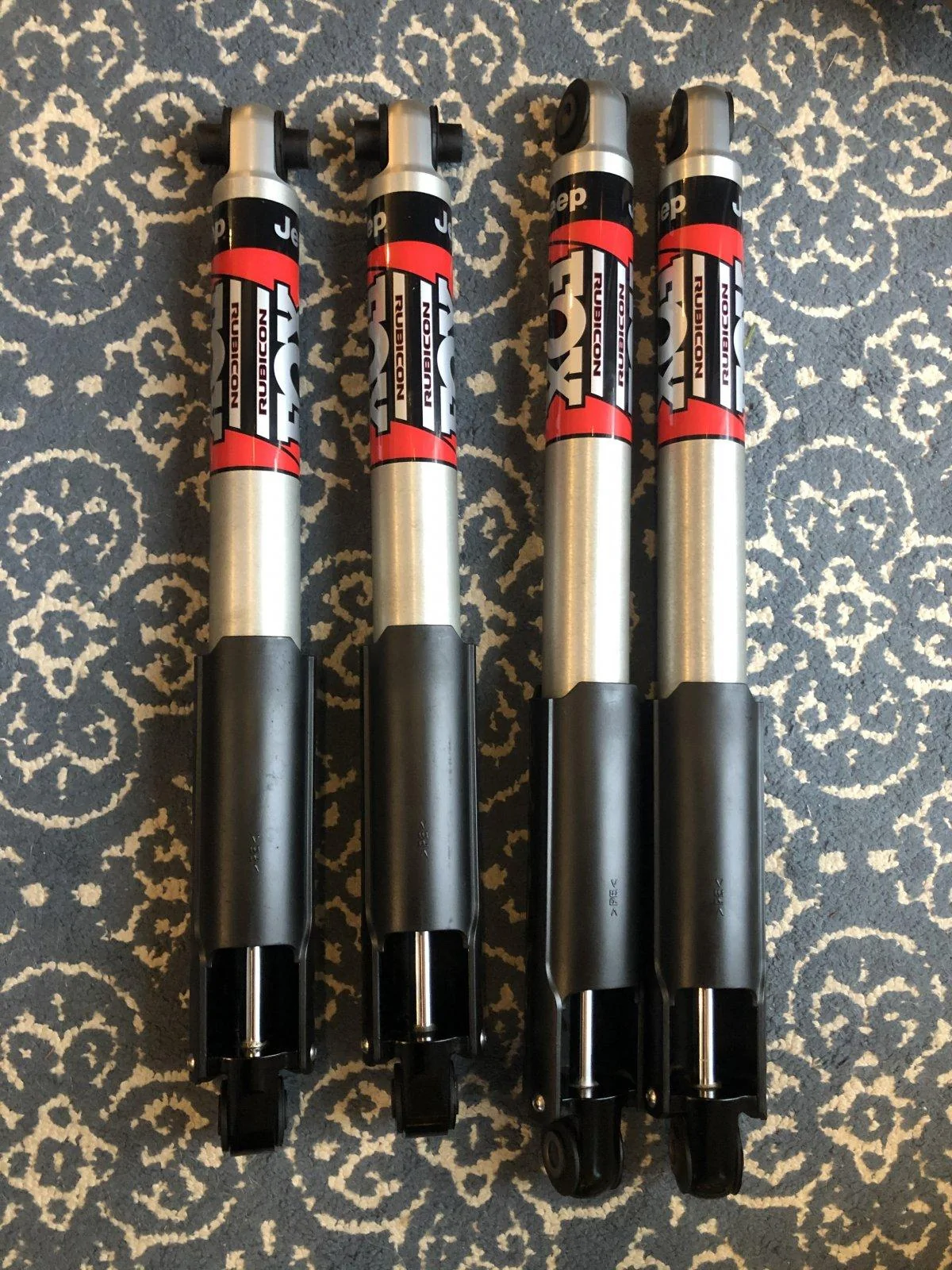 Jeep Wrangler JL Gladiator rubicon Fox shocks F82DAC29-40A4-47B7-A171-F62AC544AD0A