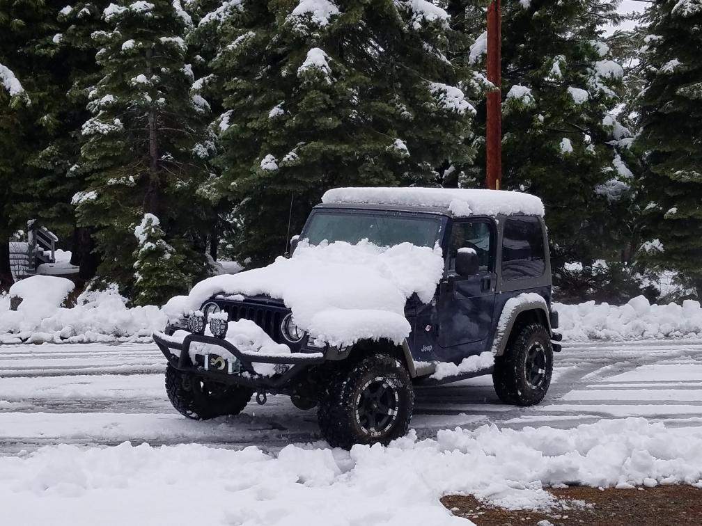Jeep Wrangler JL Deep Snow/Mud/Highway Tires 20181129_145649