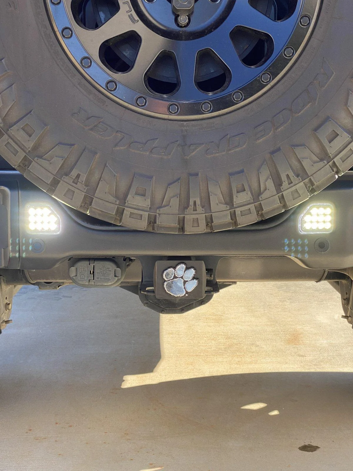 Jeep Wrangler JL Rear Bumper Integrated LED Reverse Lights IMG_2305
