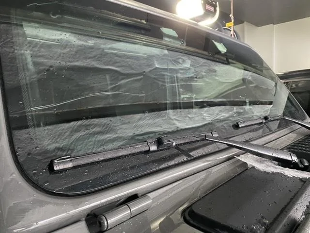 Jeep Wrangler JL Cracked Windshield Club 37354C6B-960E-4A9F-AF3F-0239328701C9